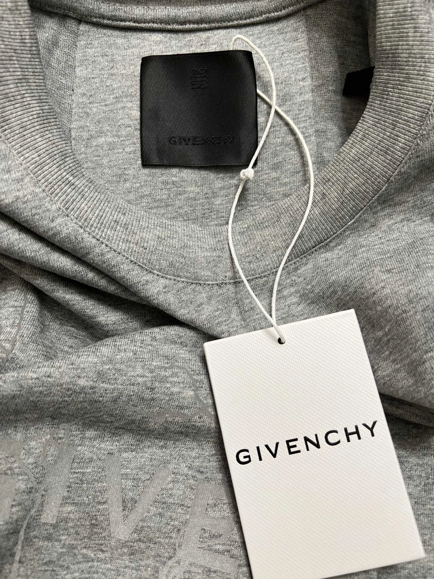 G*ivenchy T-shirt Top Quality D17 20240410- Chic 14207