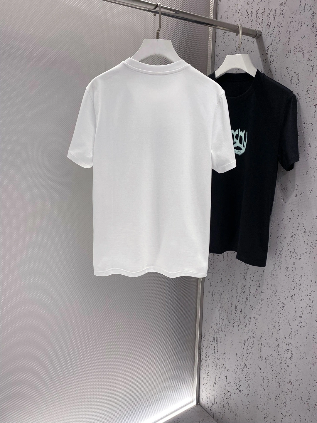 G*ivenchy T-shirt Top Quality D17 20240417- Sleek 14204