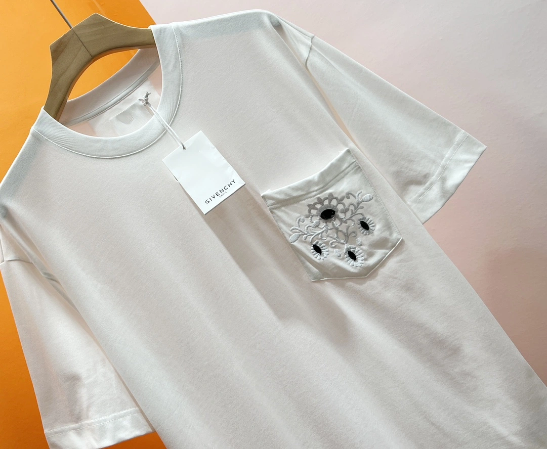 G*ivenchy T-shirt Top Quality D17 20240419- EasyMatch 14192
