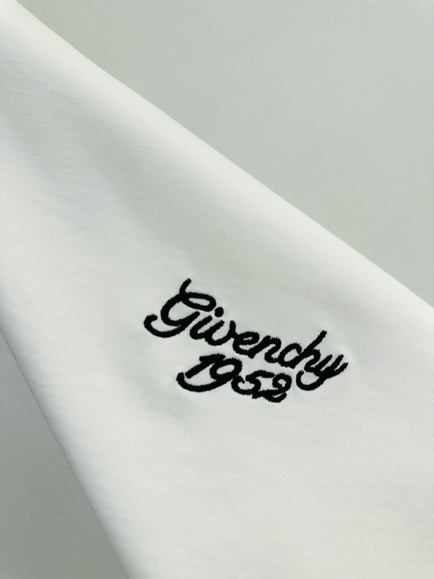 G*ivenchy T-shirt Top Quality D17 20240510- Fashionable 14182