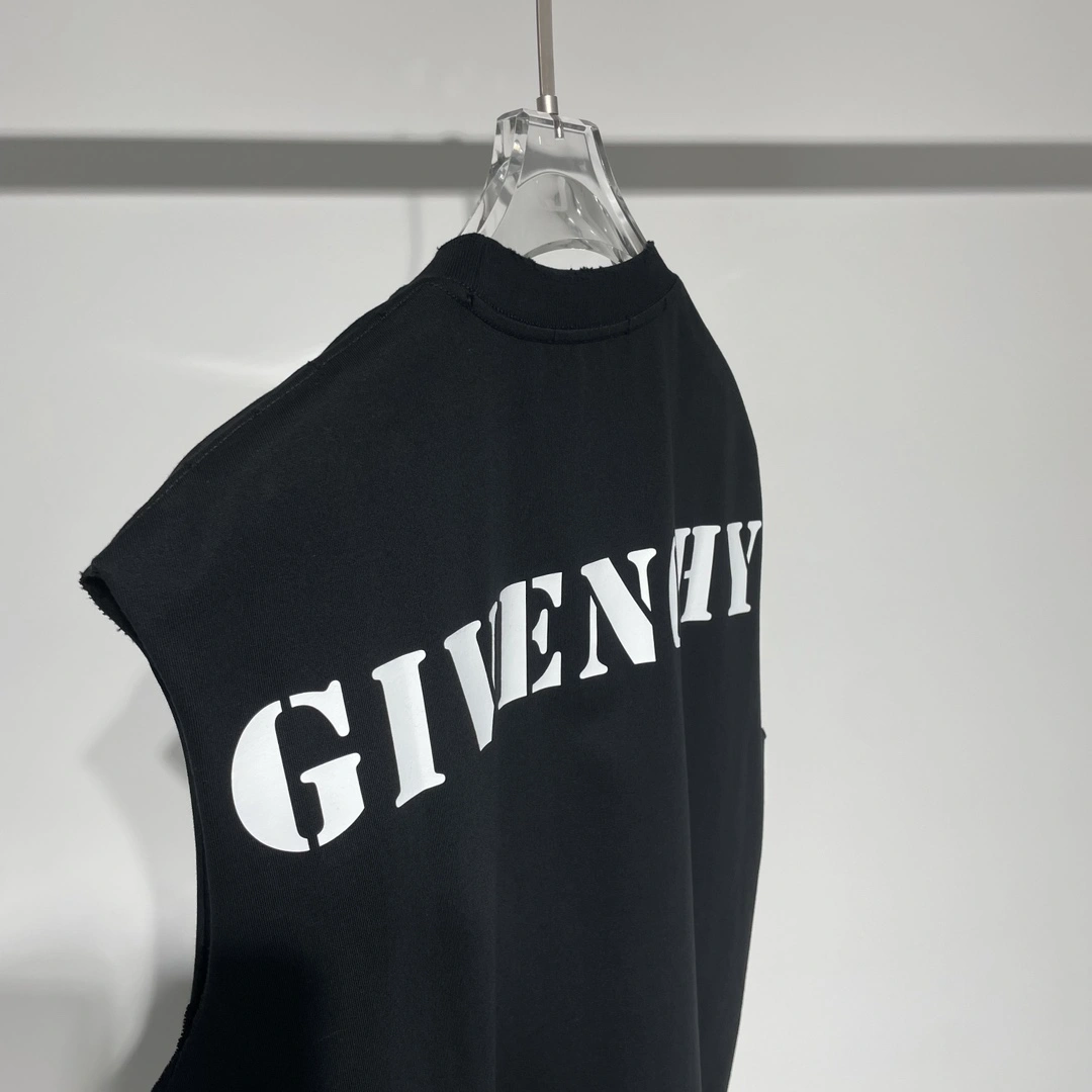 G*ivenchy T-shirt Top Quality D17 20240514- WellDesigned 14180