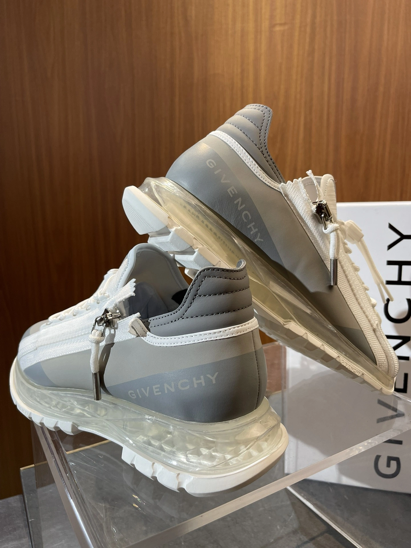 Tailored G*ivenchy Top Sneaker Low RR 20240815- 7455
