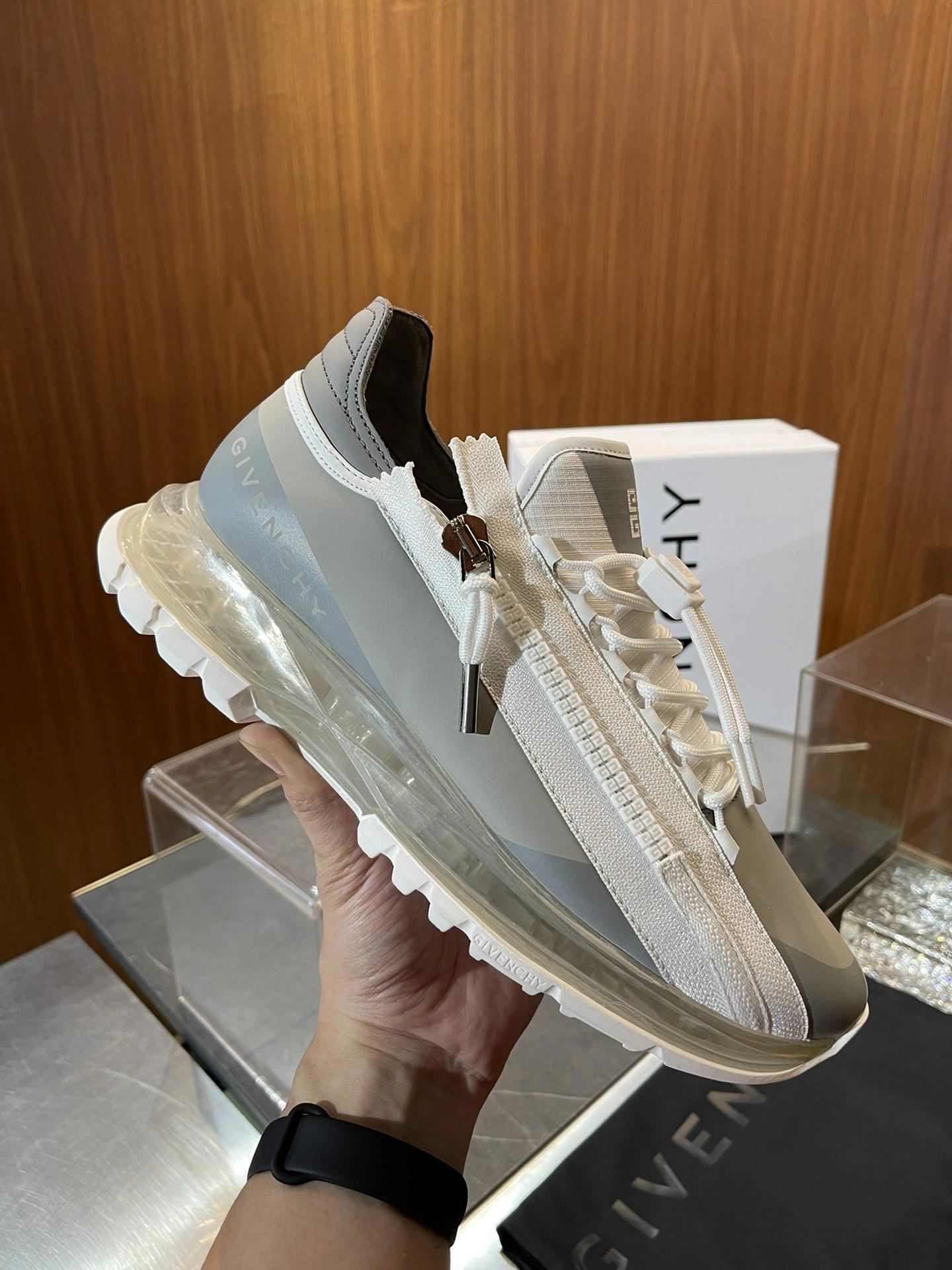 Tailored G*ivenchy Top Sneaker Low RR 20240815- 7455