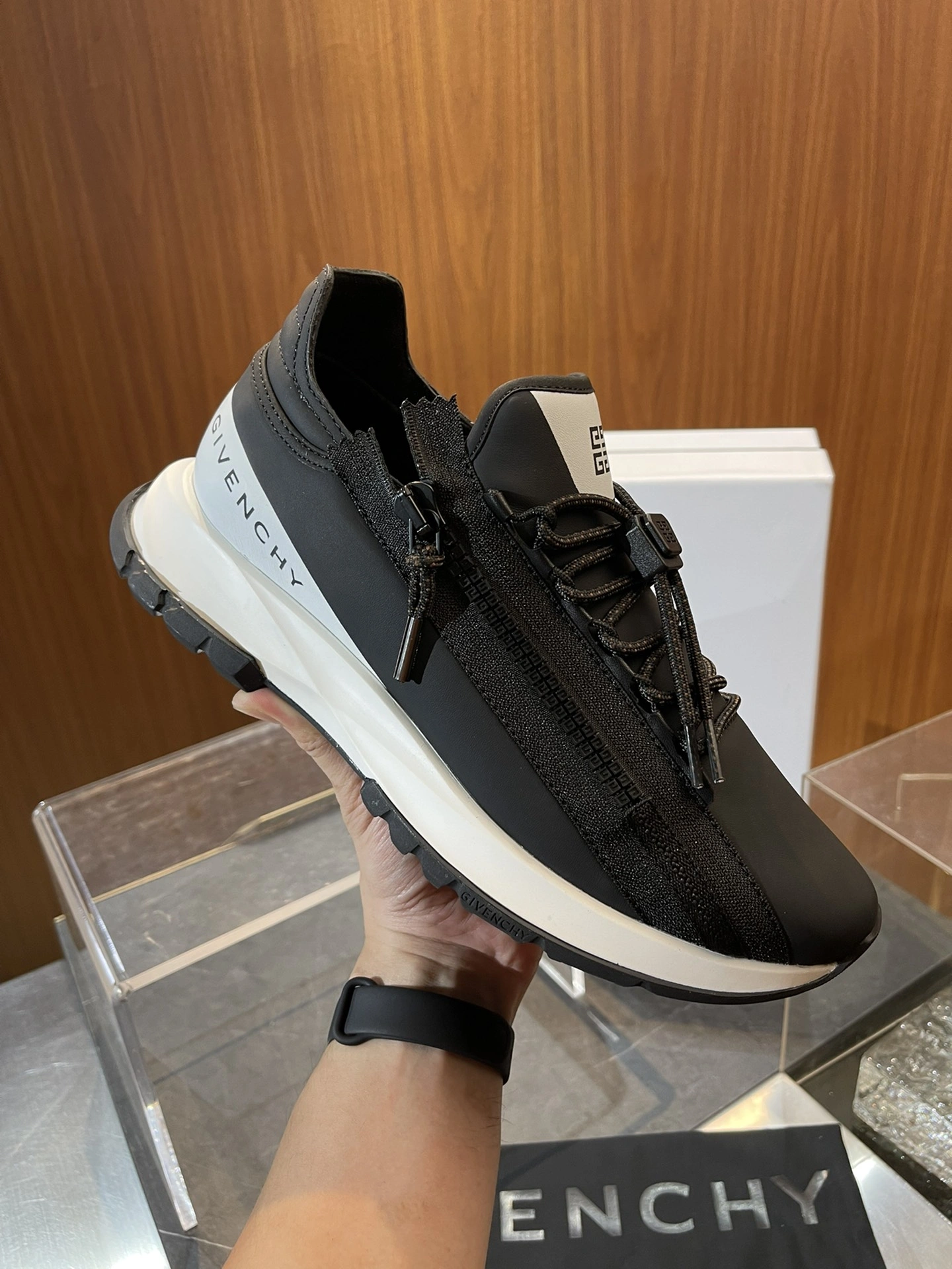 Tailored G*ivenchy Top Sneaker Low RR 20240815- 7455