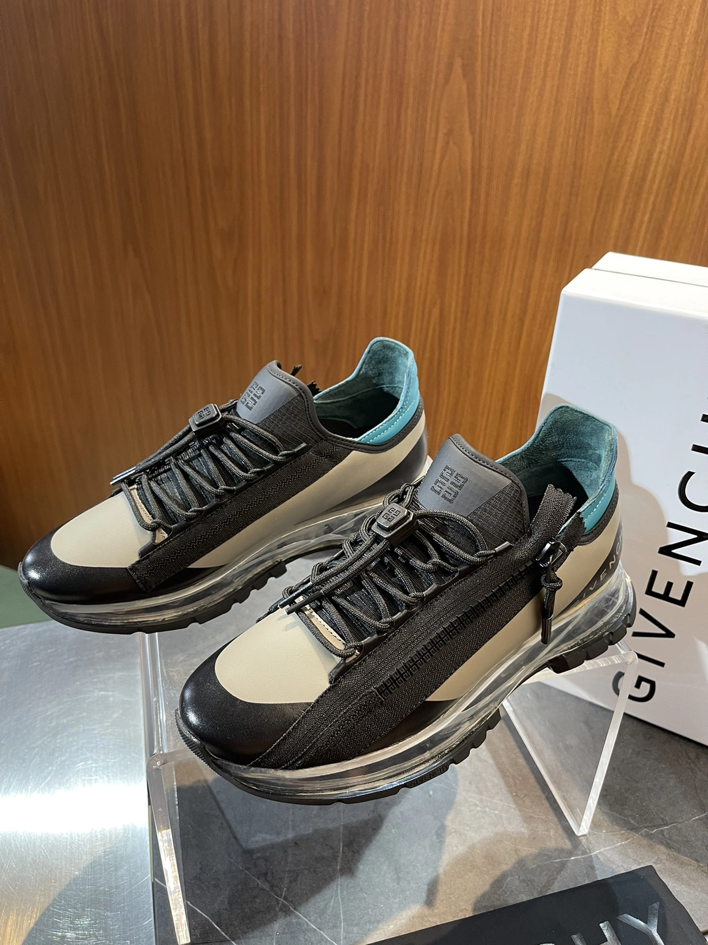 Tailored G*ivenchy Top Sneaker Low RR 20240815- 7455