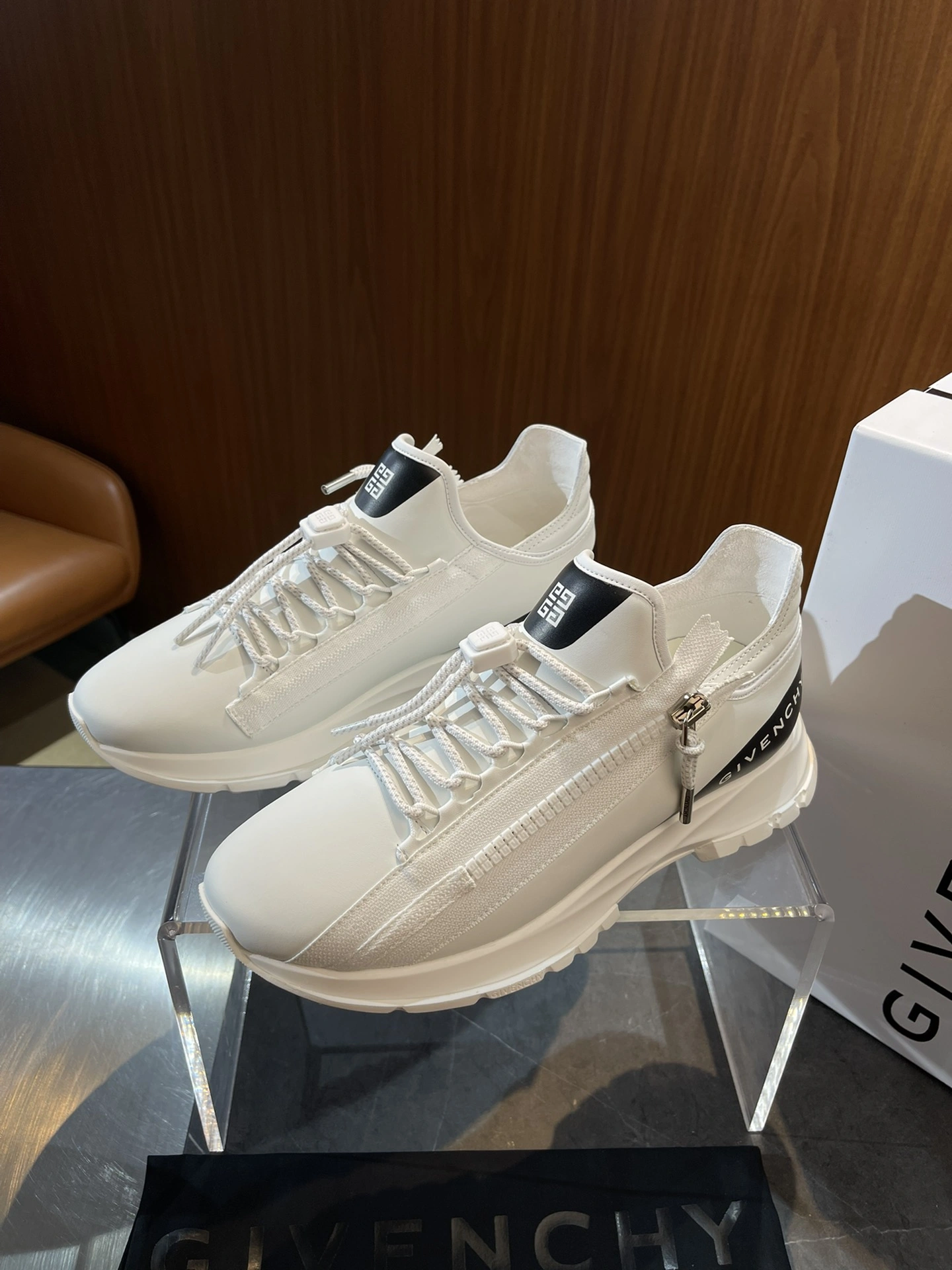 Tailored G*ivenchy Top Sneaker Low RR 20240815- 7455