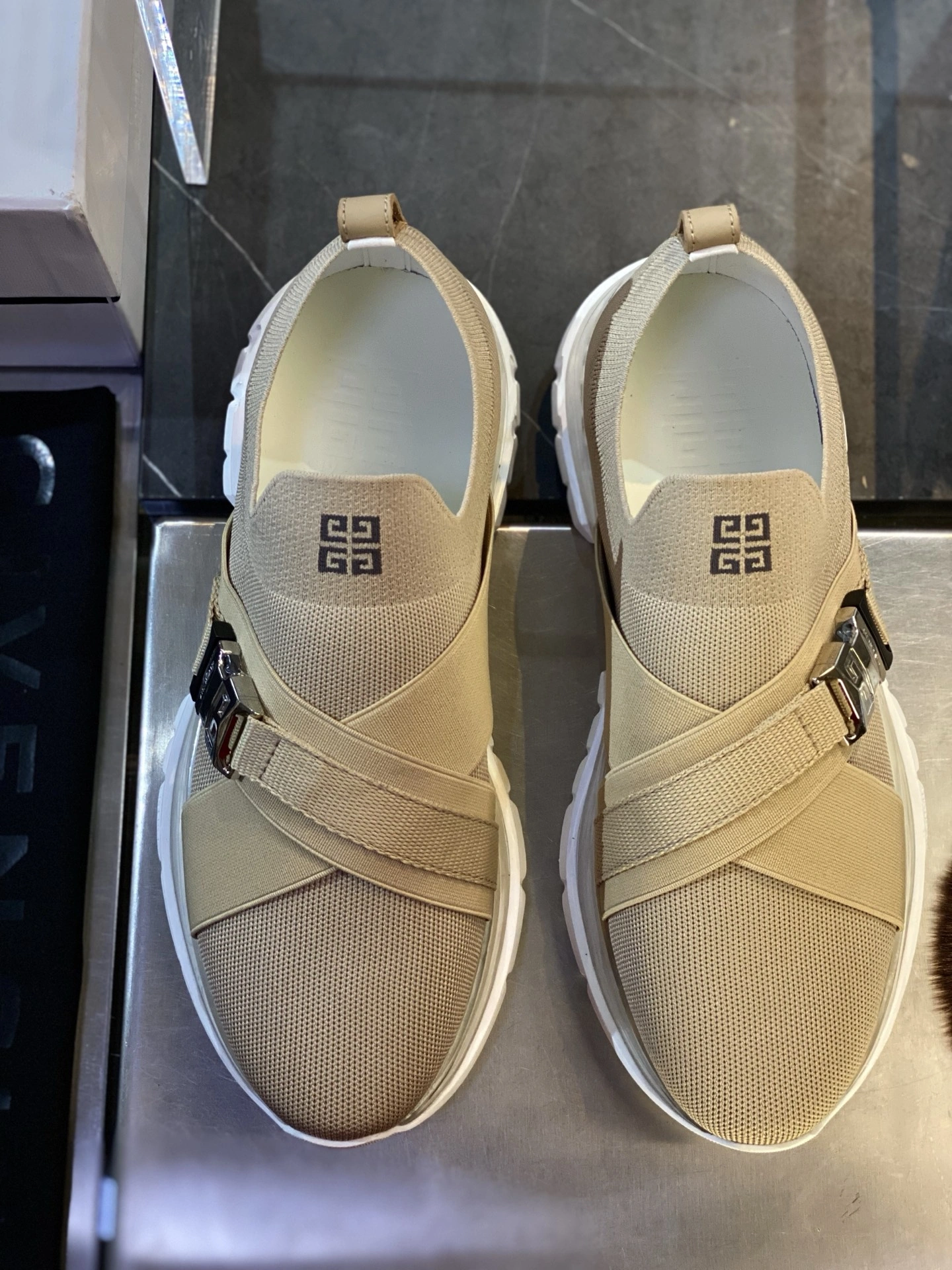 Givenchy Top Sneaker Low RR 20250415- Compact 7452