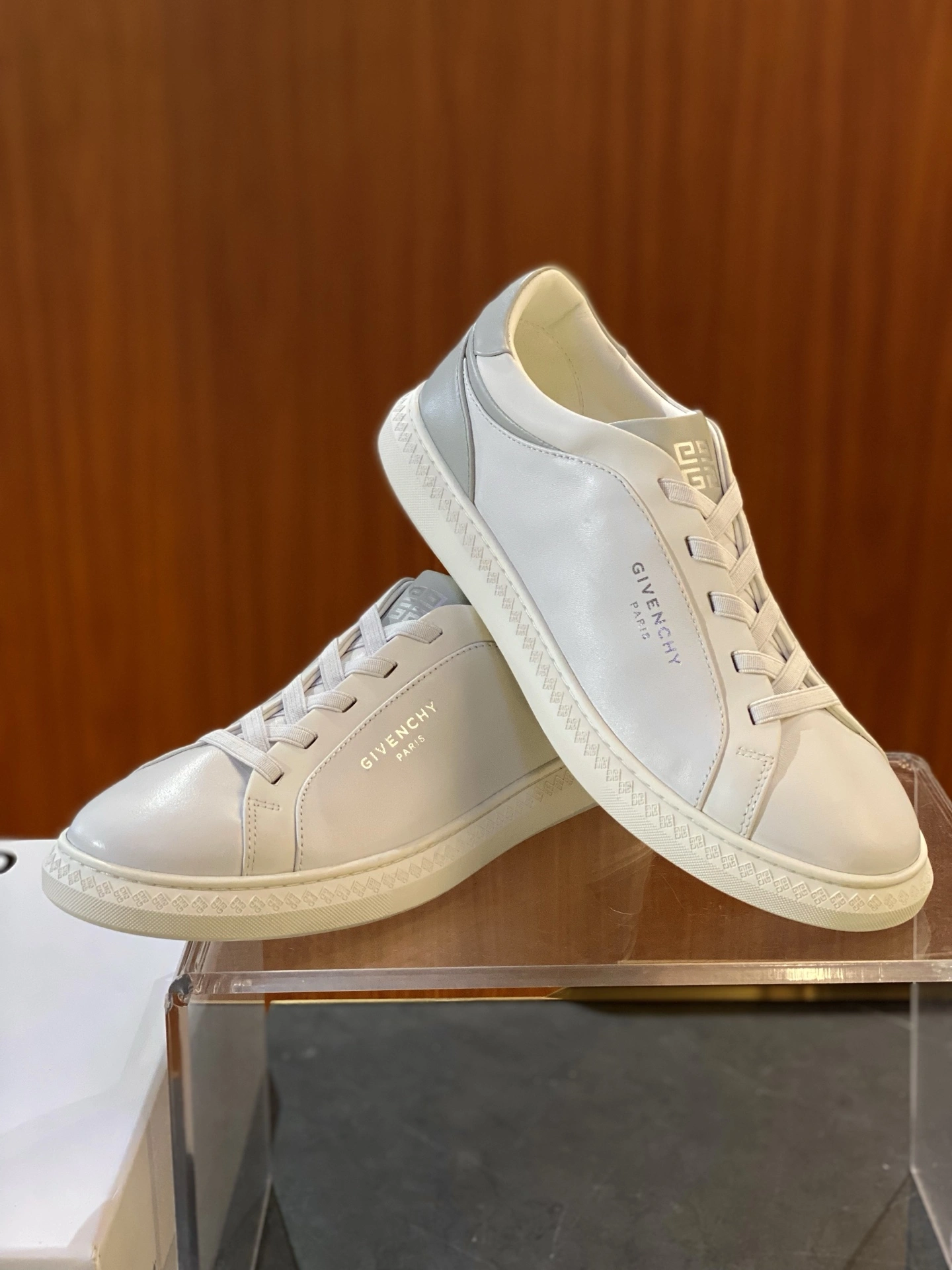 Stylish G*ivenchy Top Sneaker Low RR 20250416- 7445