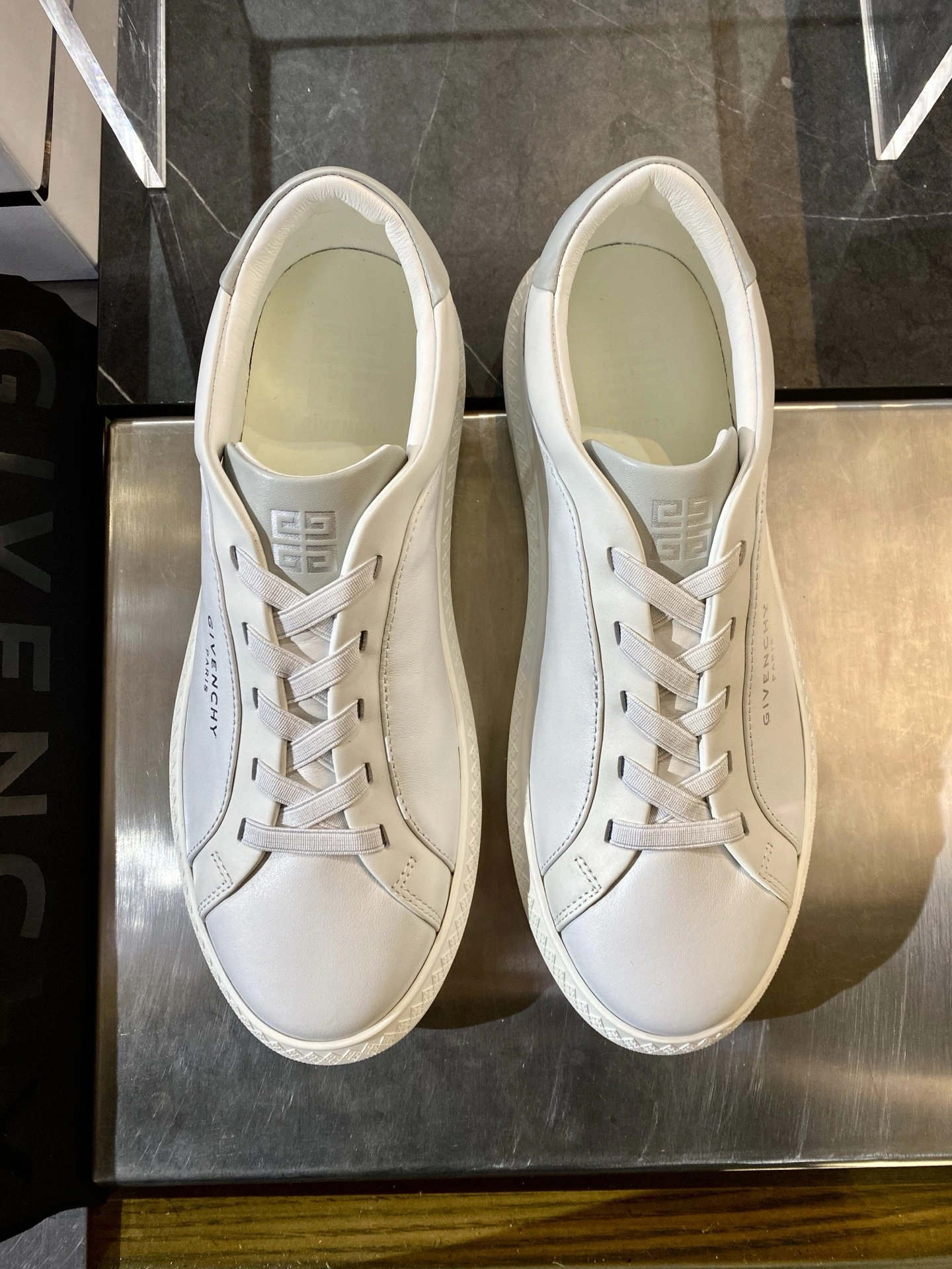 Stylish G*ivenchy Top Sneaker Low RR 20250416- 7445