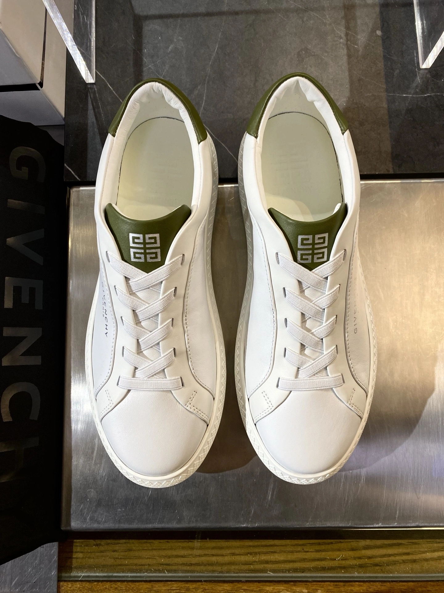 GoAnywhere G*ivenchy Top Sneaker Low RR 20250416- 7442