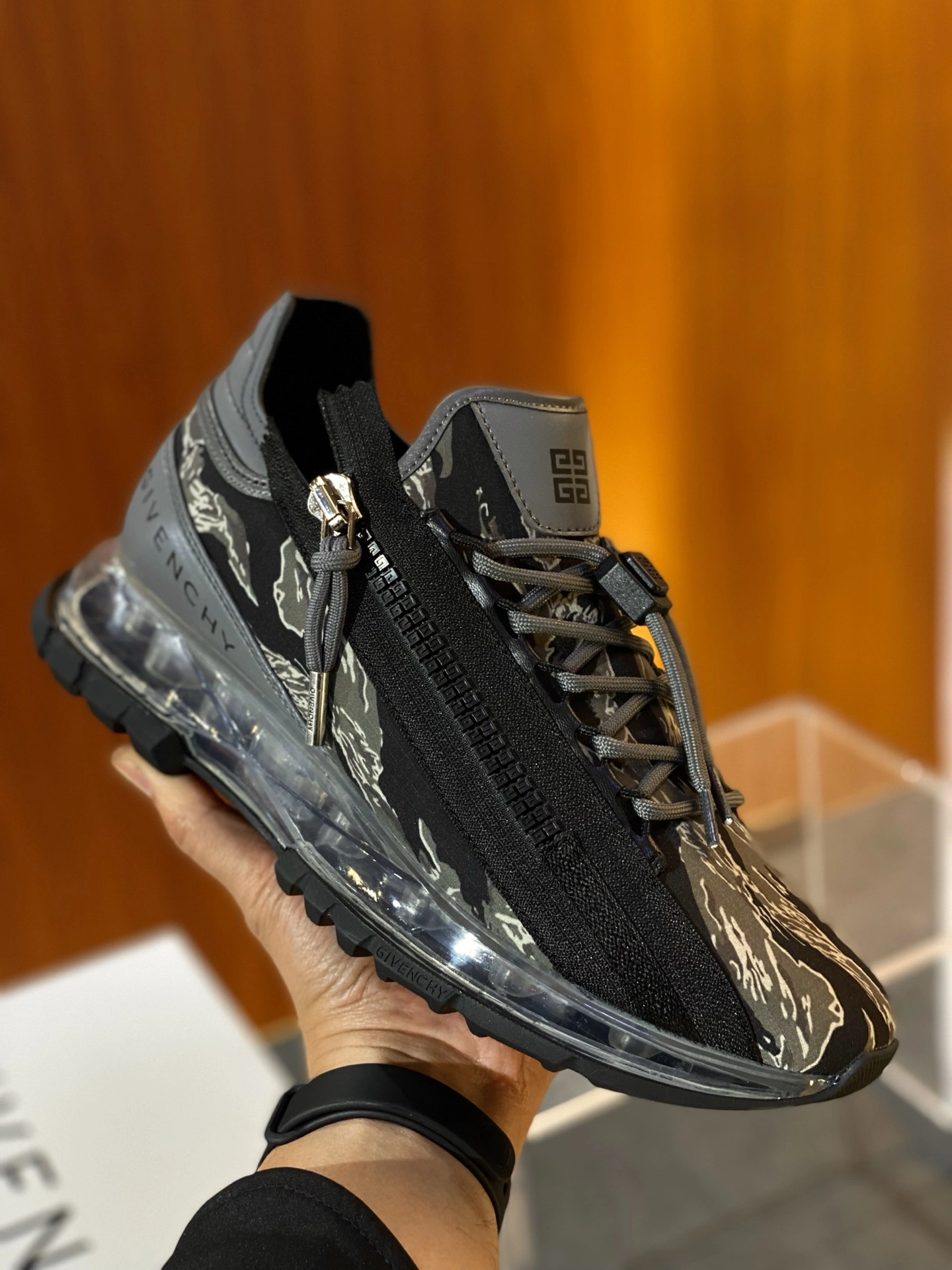 Timeless G*ivenchy Top Sneaker Low RR 20250416- 7440