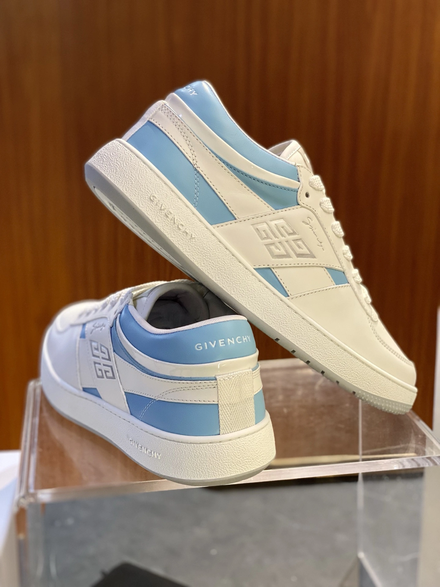 Resilient G*ivenchy Top Sneaker Low RR 20250416- 7451