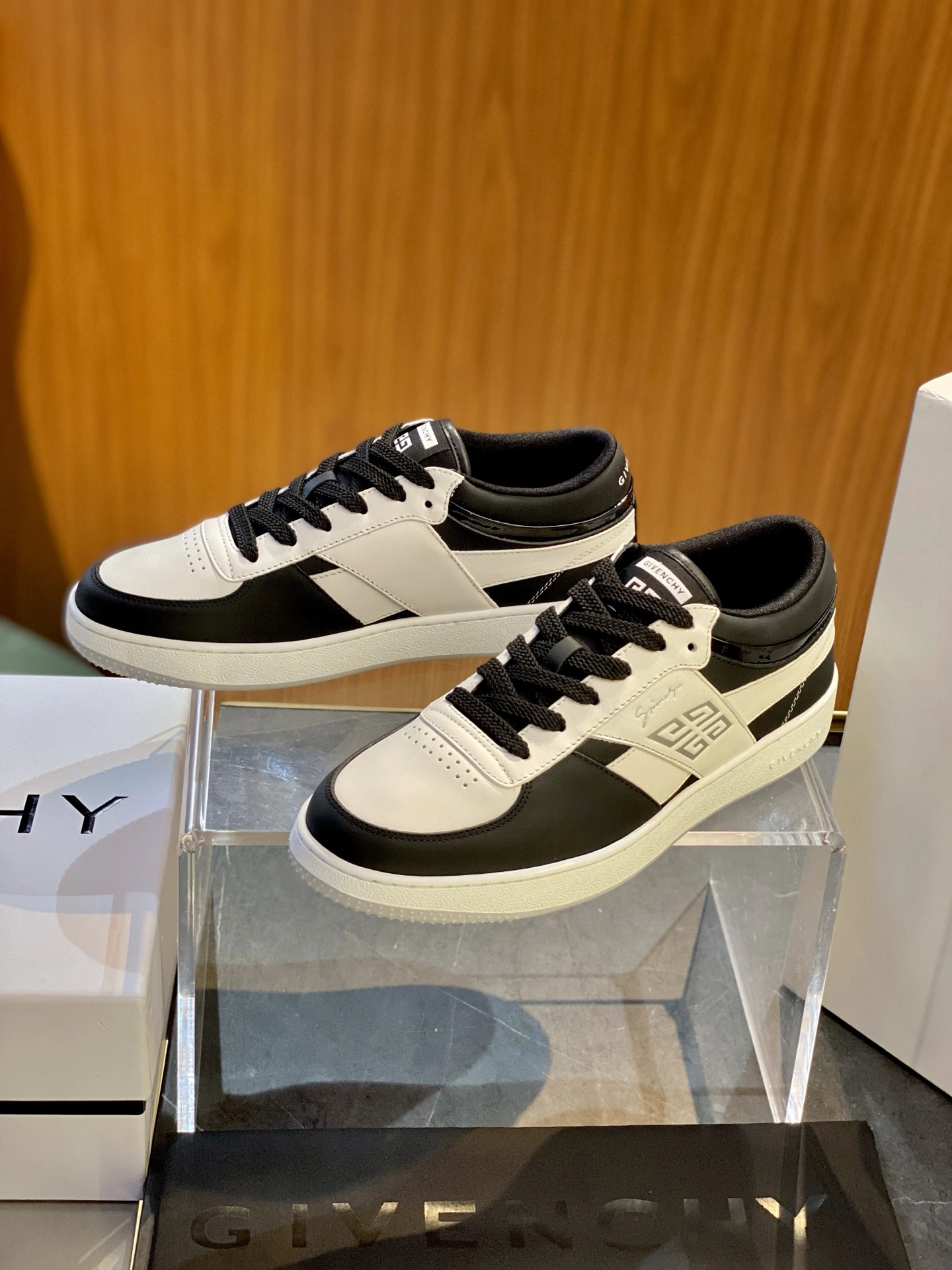 G*ivenchy Top Sneaker Low RR 20250416- ZeroBulk 7449