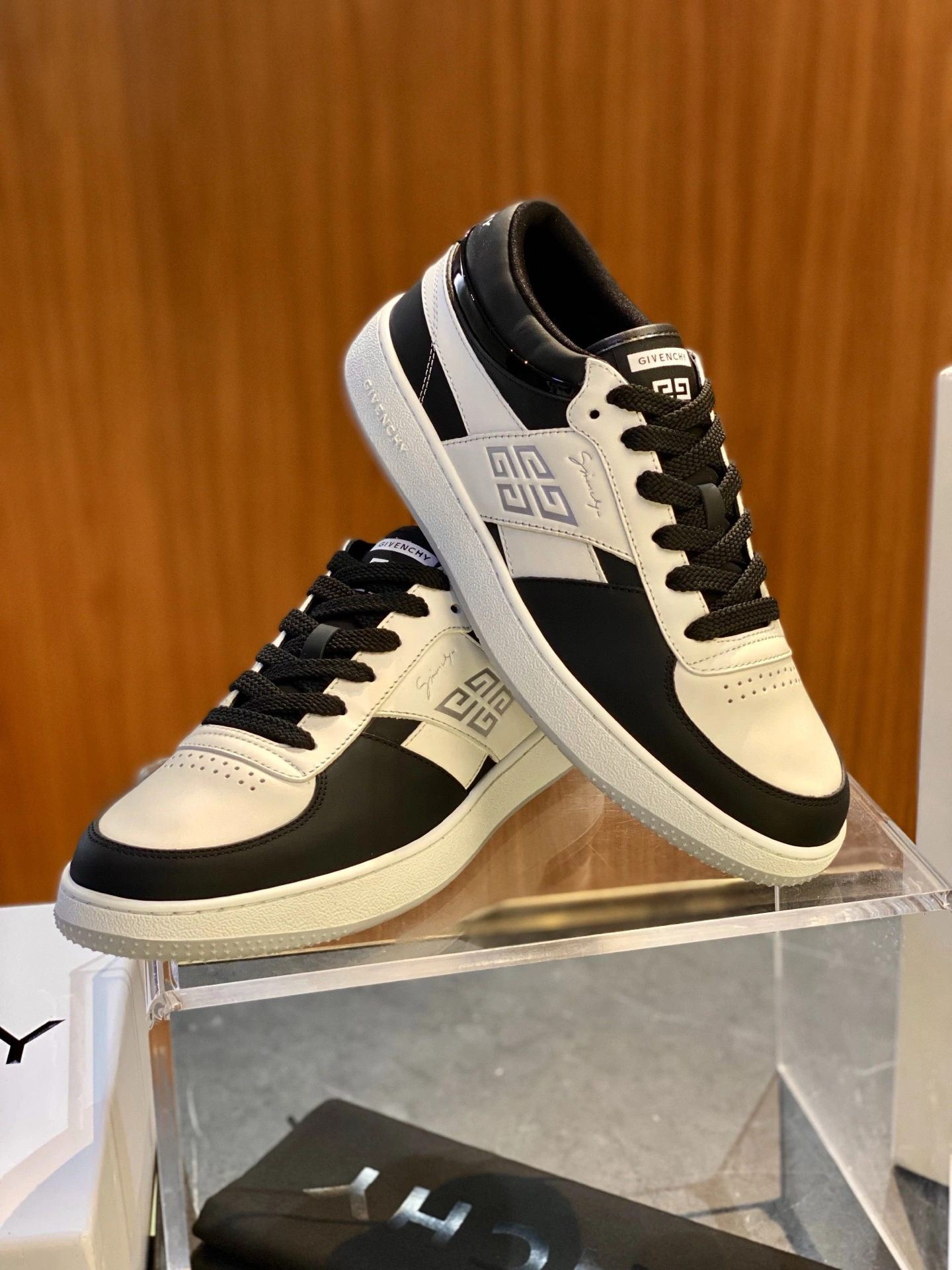 G*ivenchy Top Sneaker Low RR 20250416- ZeroBulk 7449