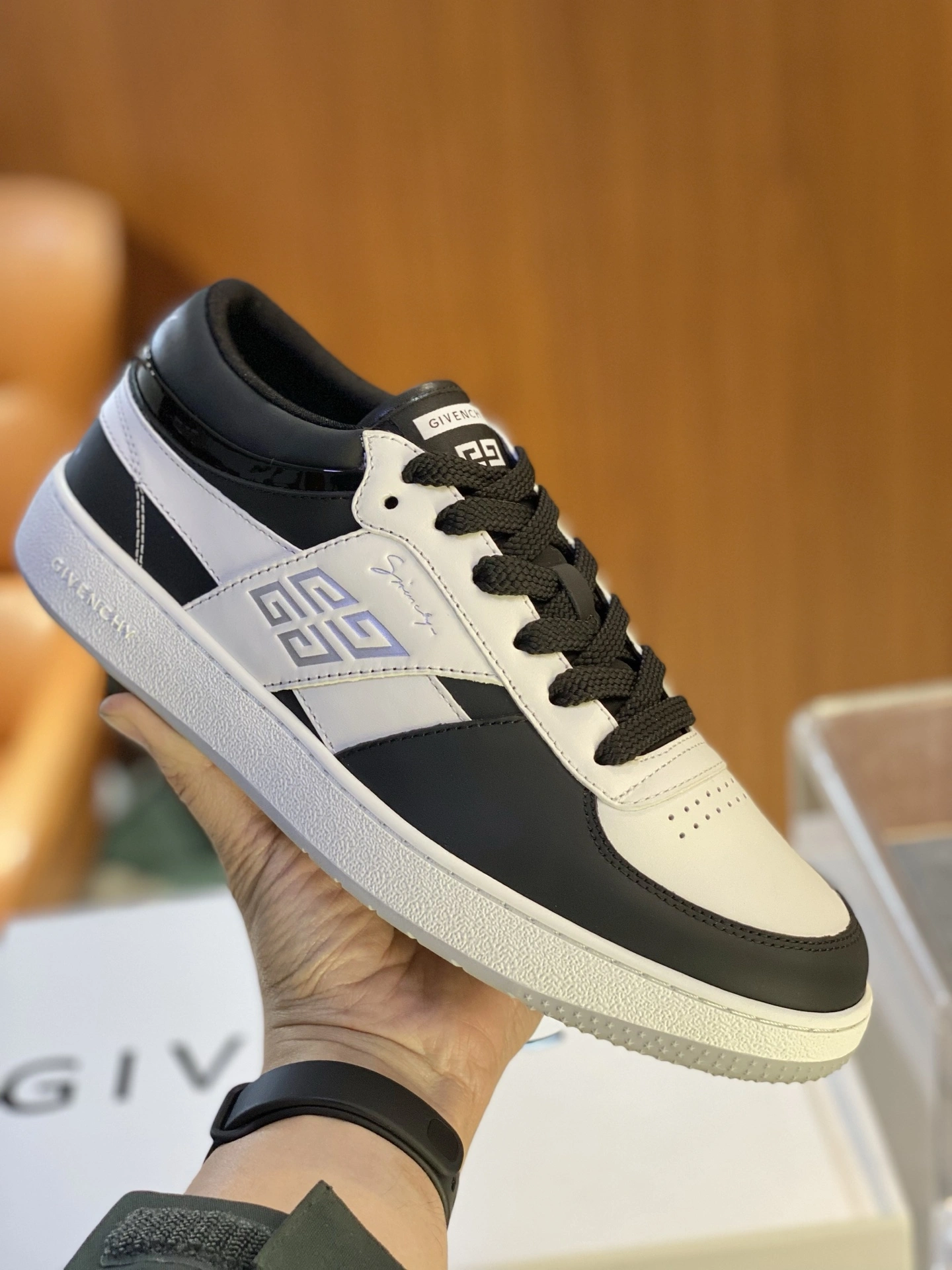G*ivenchy Top Sneaker Low RR 20250416- ZeroBulk 7449