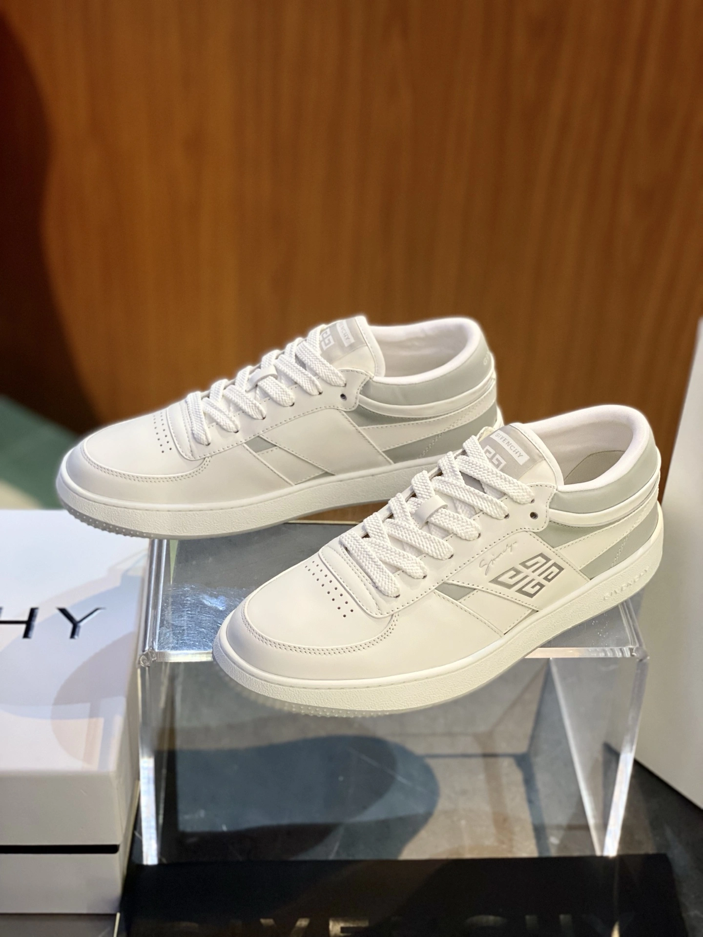 Lightweight G*ivenchy Top Sneaker Low RR 20250416- 7446