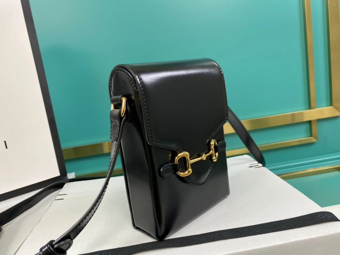 Fashionable G*ucci Bag Top Quality 11.5*17*4cm 8076