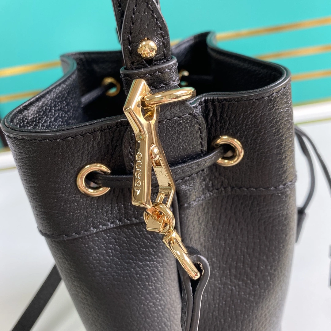 Lightweight G*ucci Bag Top Quality 20.5*26*11cm 8132