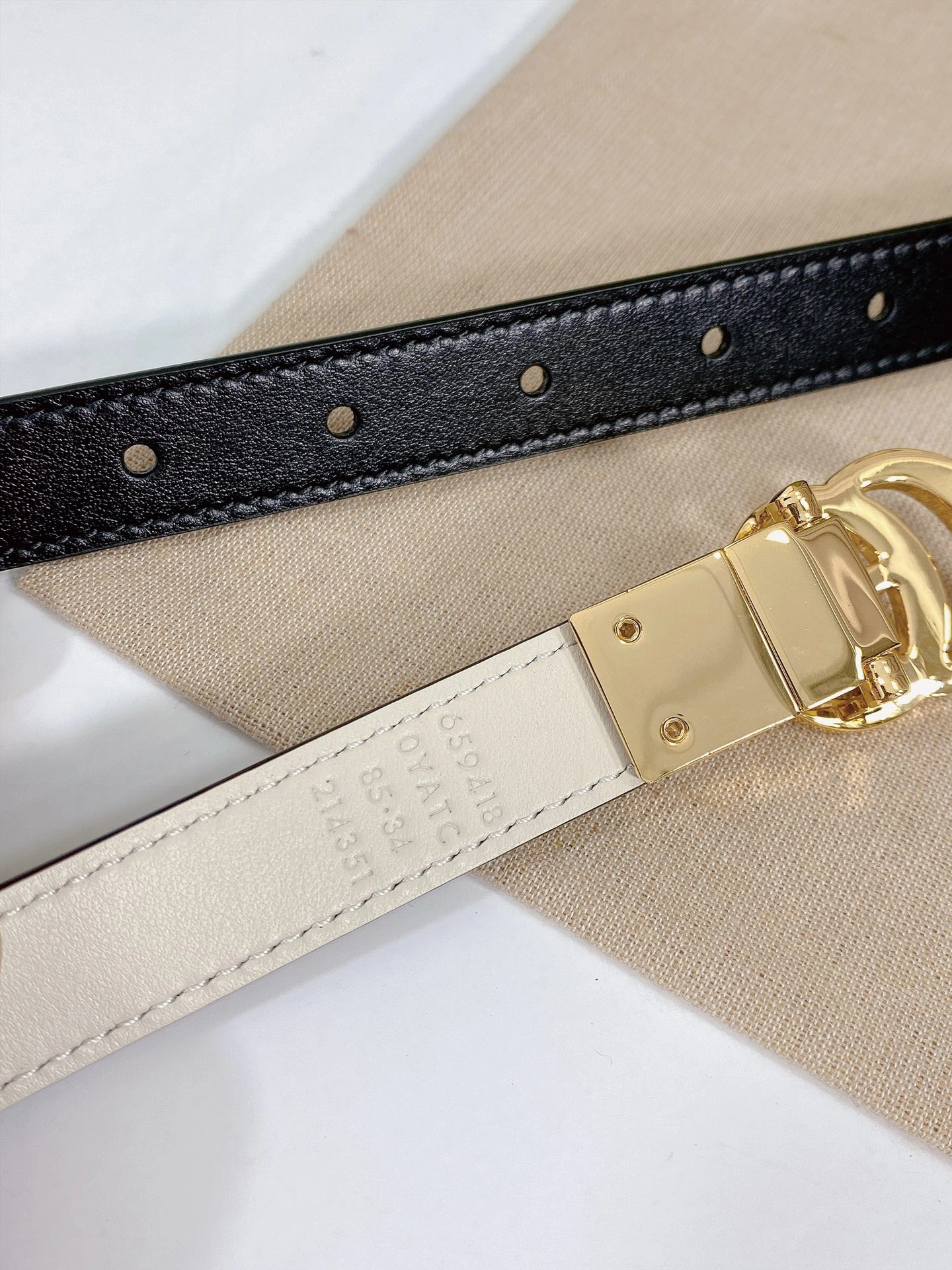 SoftTouch G*ucci Belts Top Version 14980