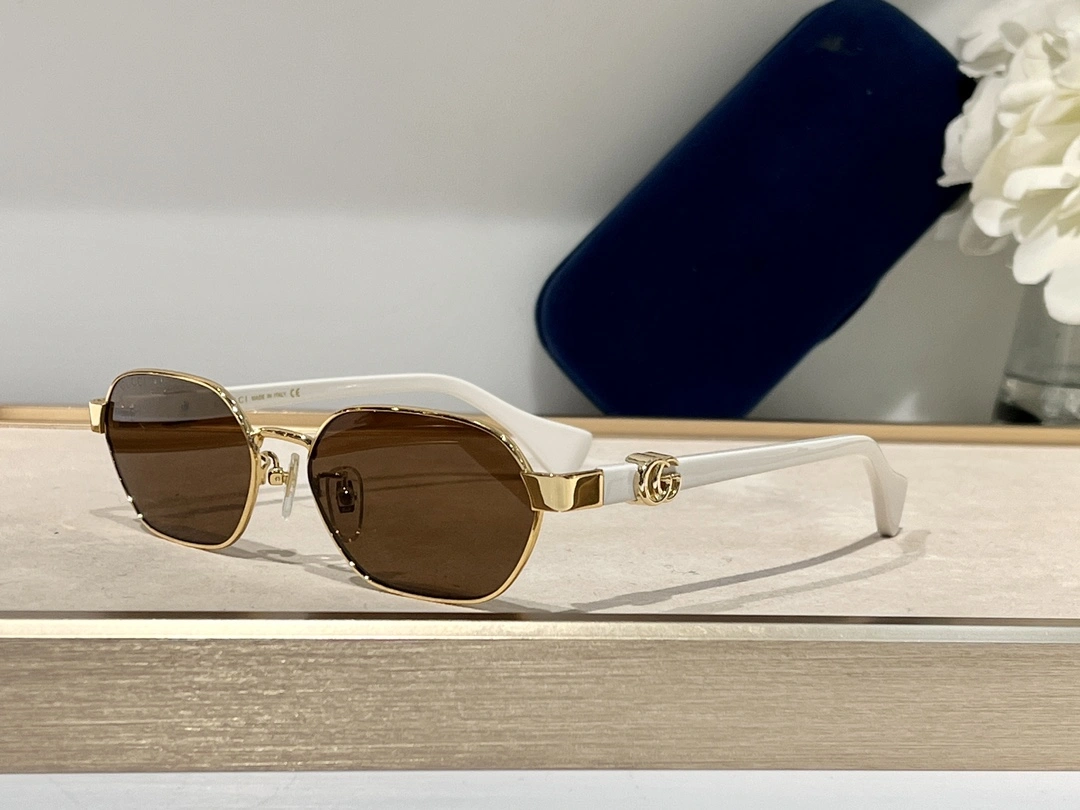 G*ucci Glasses Top XX 20240325- StreetReady 16684