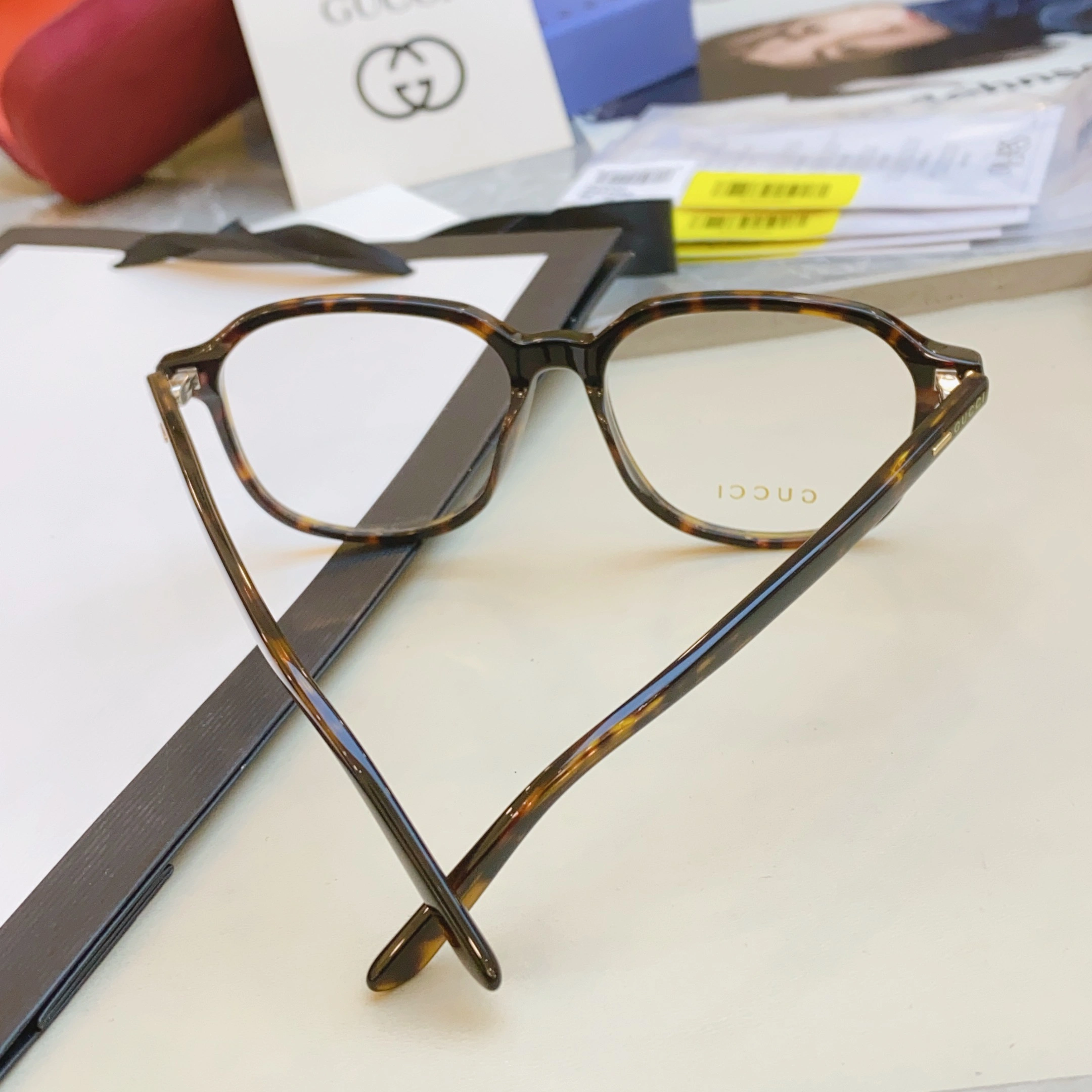 Thermal G*ucci Glasses Top XX 20250113- 16566