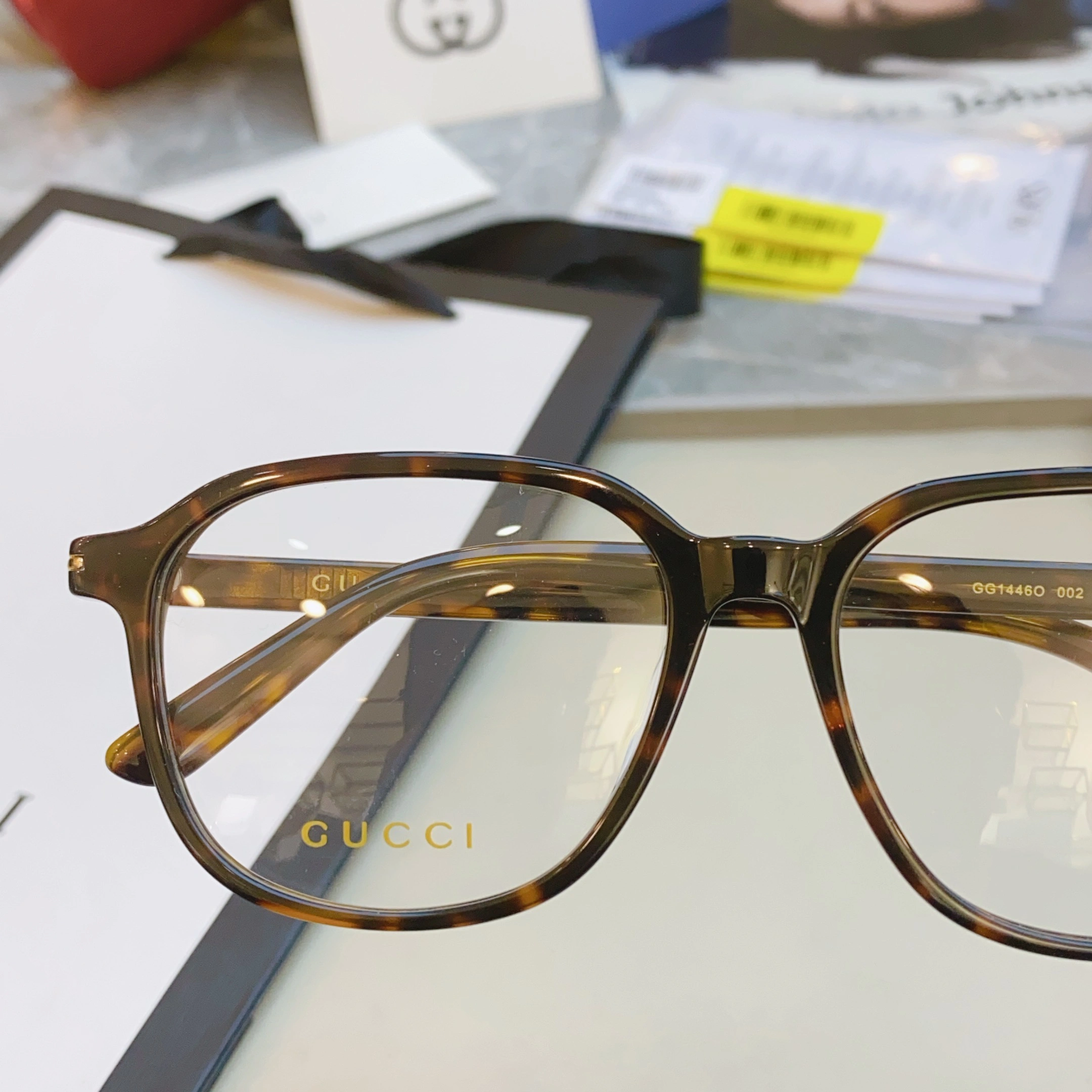 Thermal G*ucci Glasses Top XX 20250113- 16566