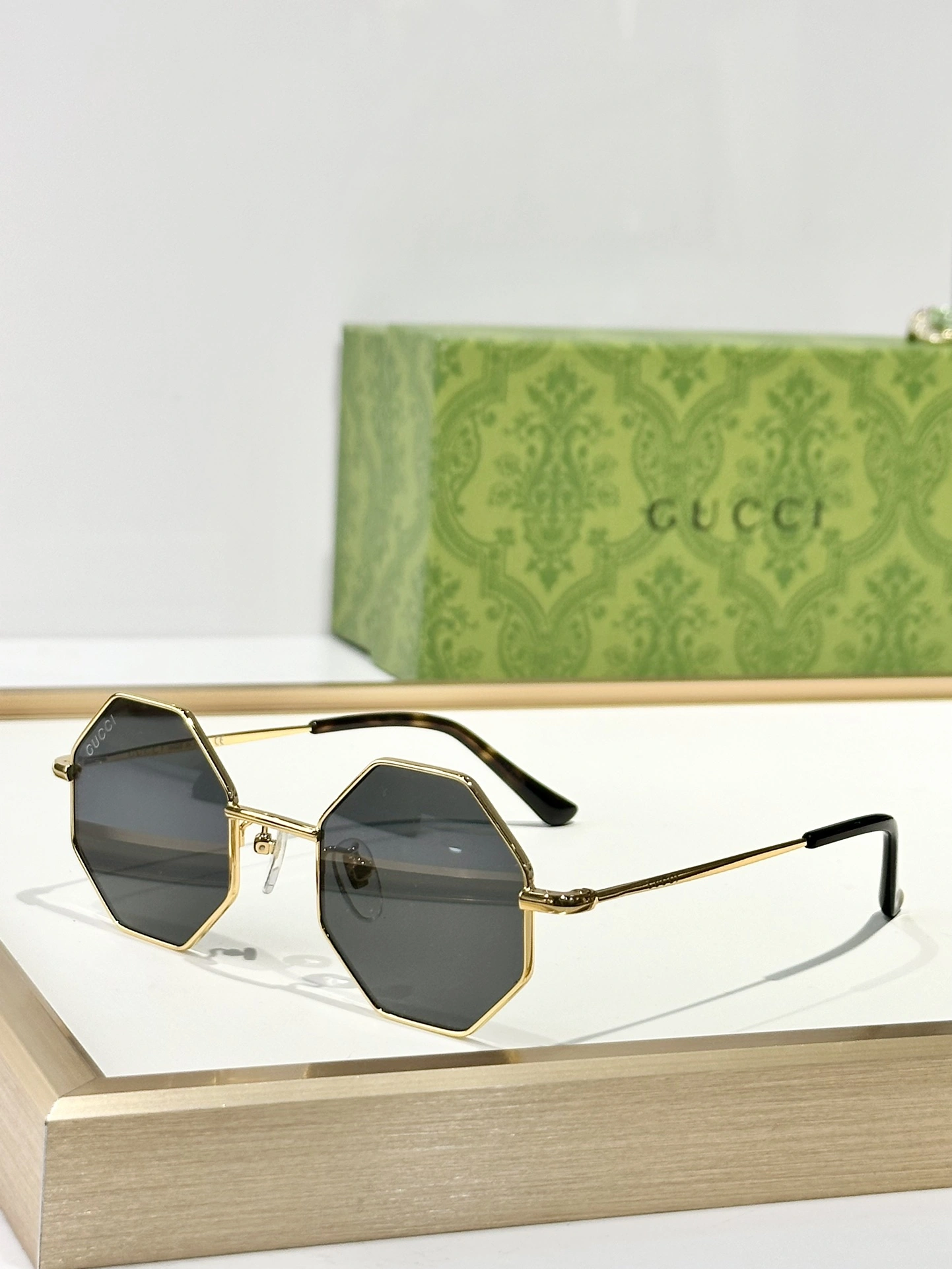 Premium G*ucci Glasses Top XX 20250401- 16564