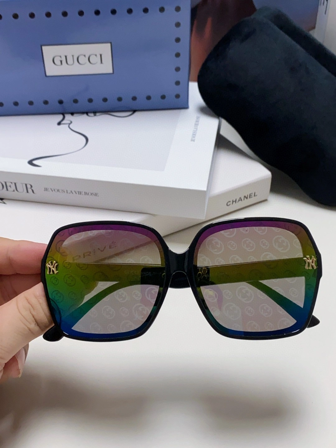Soft G*ucci Glasses Top XX 20250402- 16559