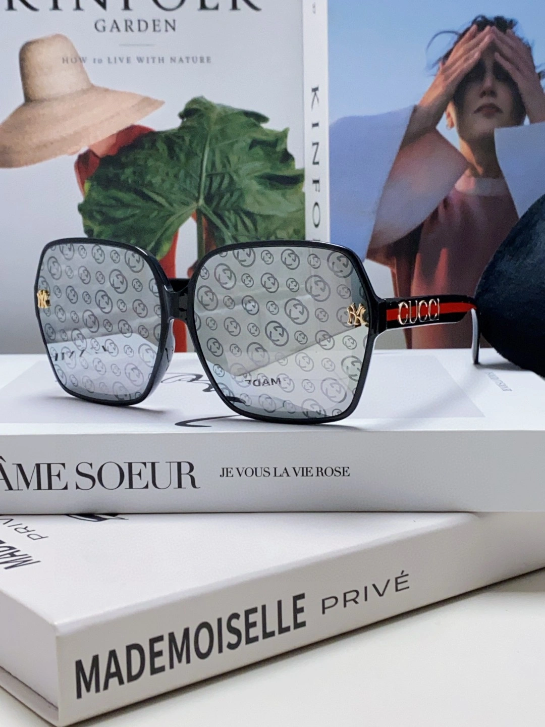 Soft G*ucci Glasses Top XX 20250402- 16559