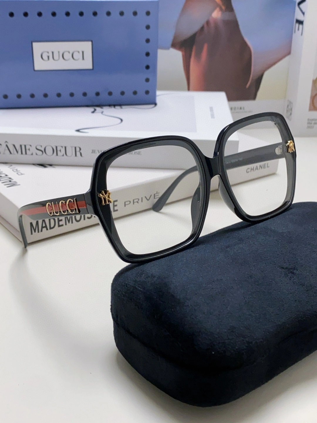 Soft G*ucci Glasses Top XX 20250402- 16559