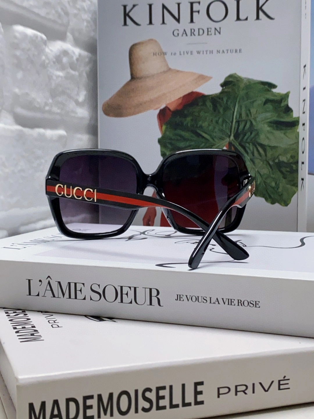 Soft G*ucci Glasses Top XX 20250402- 16559