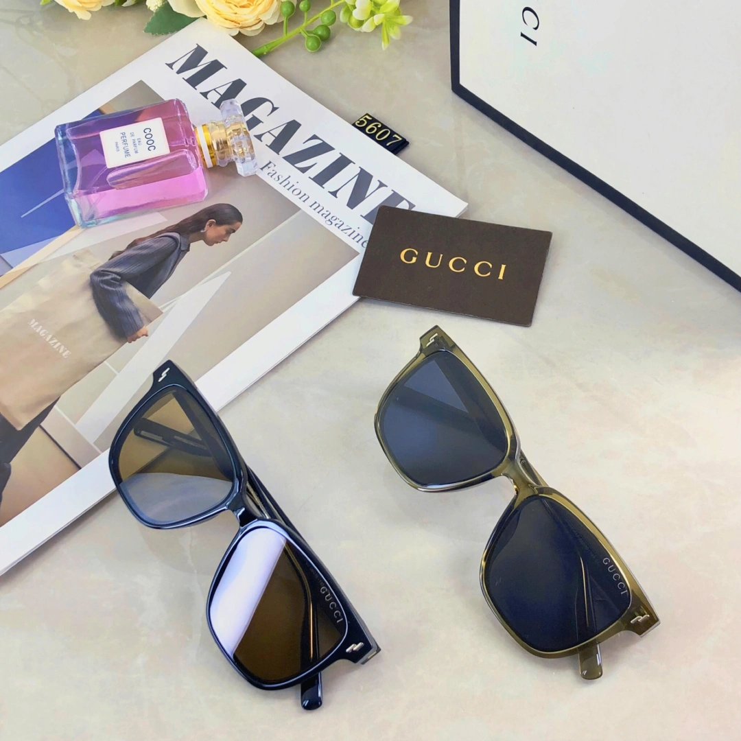 Neat G*ucci Glasses Top XX 20250402- 16550