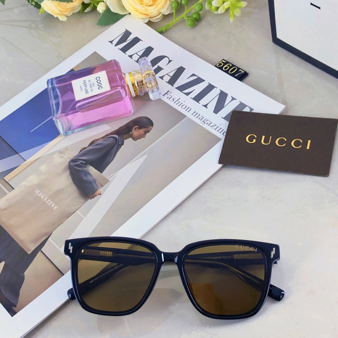 Neat G*ucci Glasses Top XX 20250402- 16550