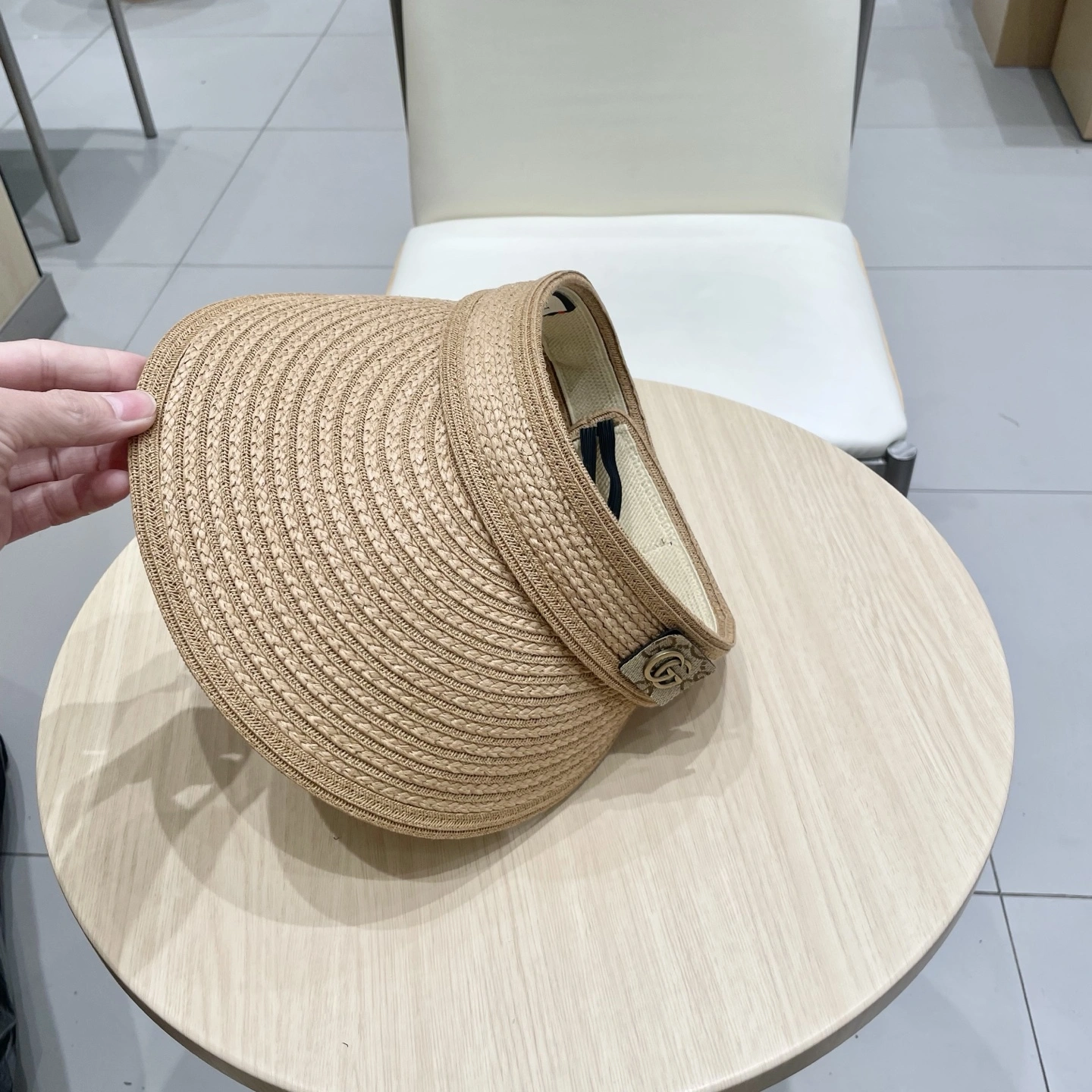 TechFriendly G*ucci Hats Top XX250409- 17476