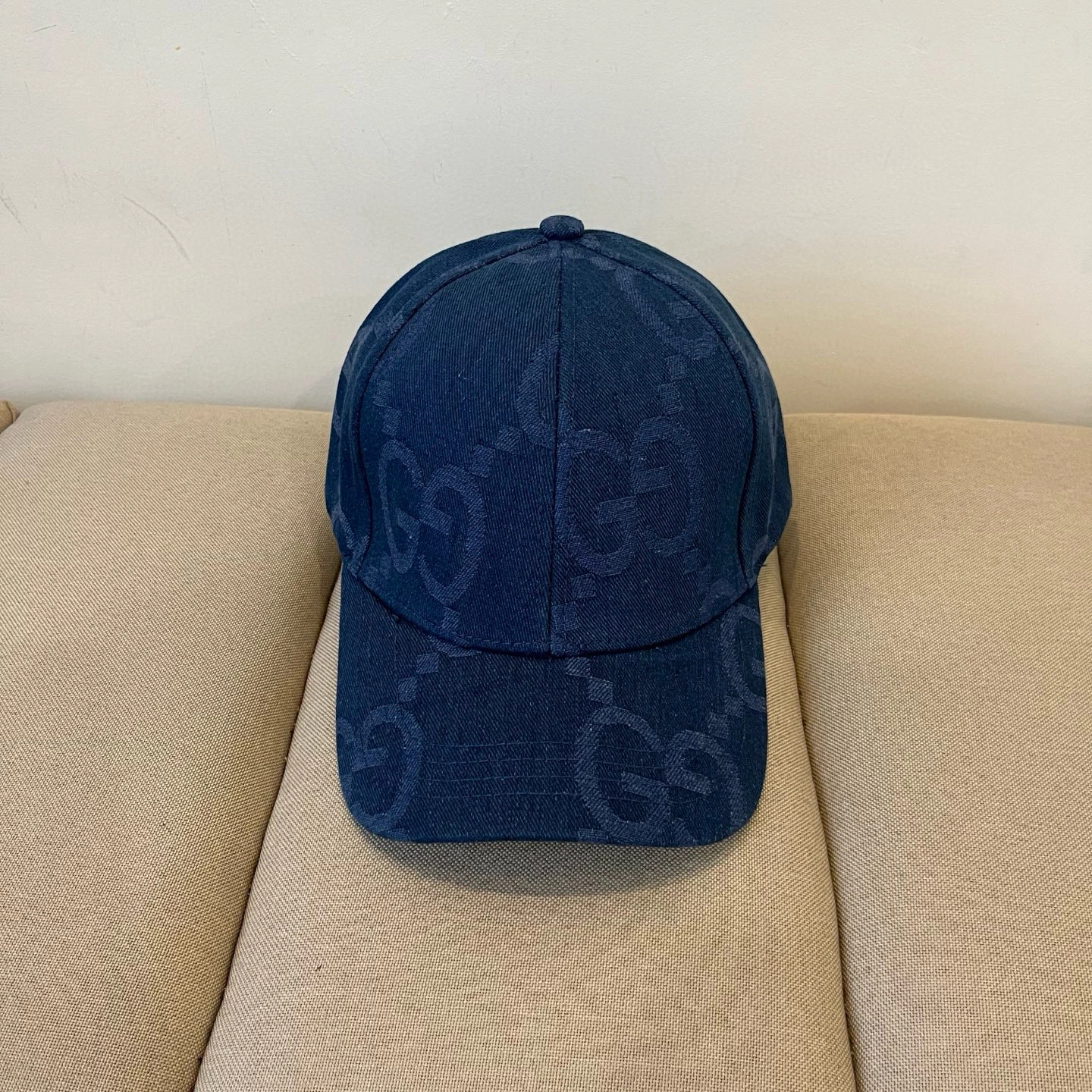 SmoothTexture G*ucci Hats Top XX250410- 17404