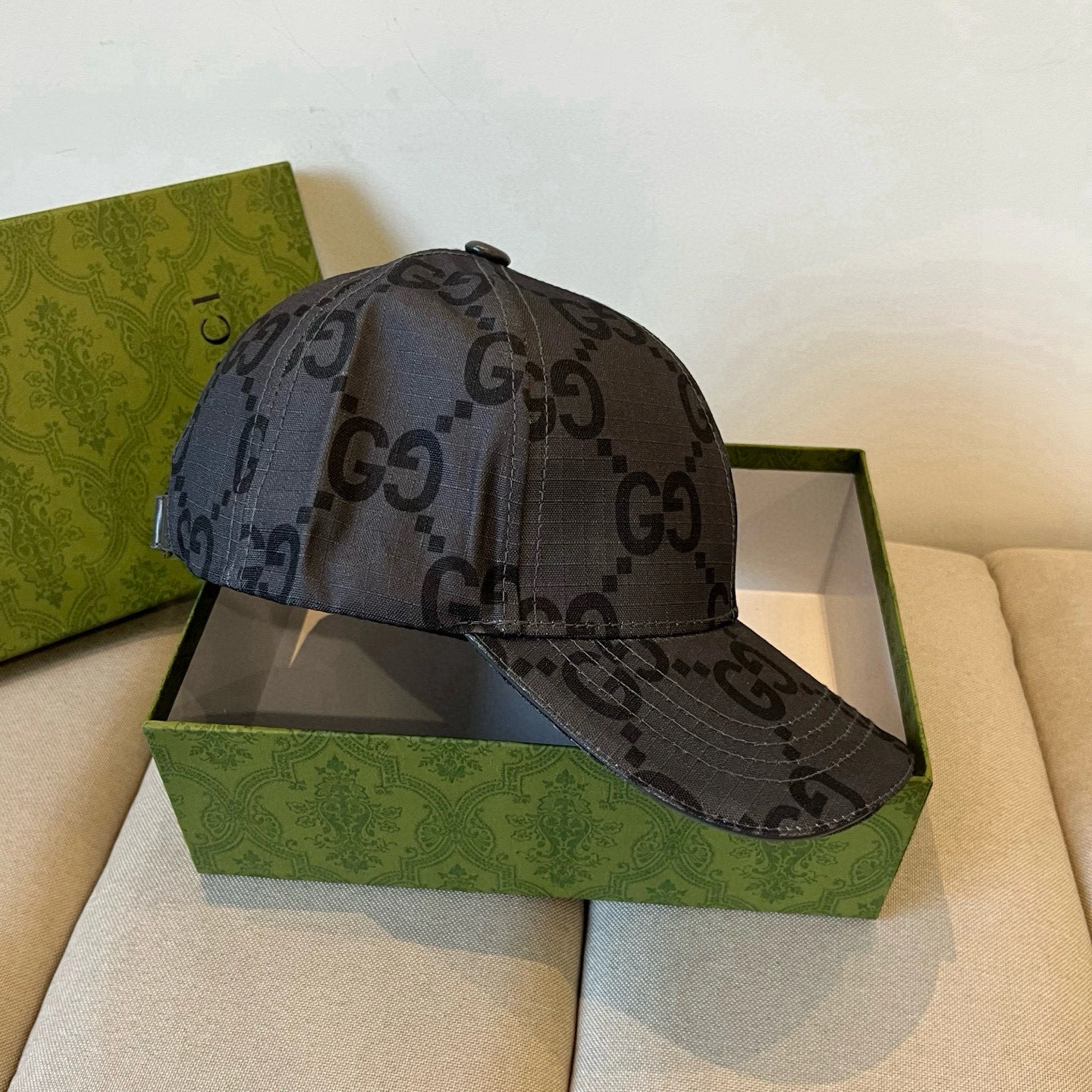 G*ucci Hats Top XX250410- Neat 17400