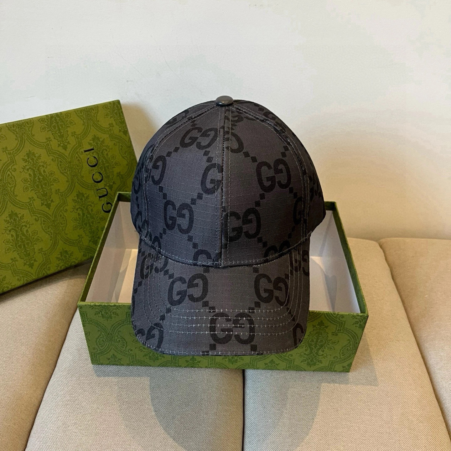 G*ucci Hats Top XX250410- Neat 17400
