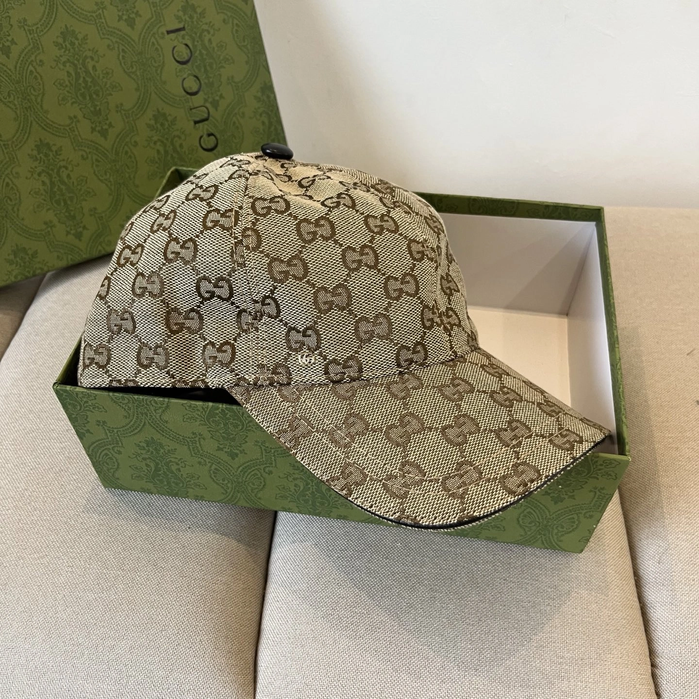 Practical G*ucci Hats Top XX250410- 17422