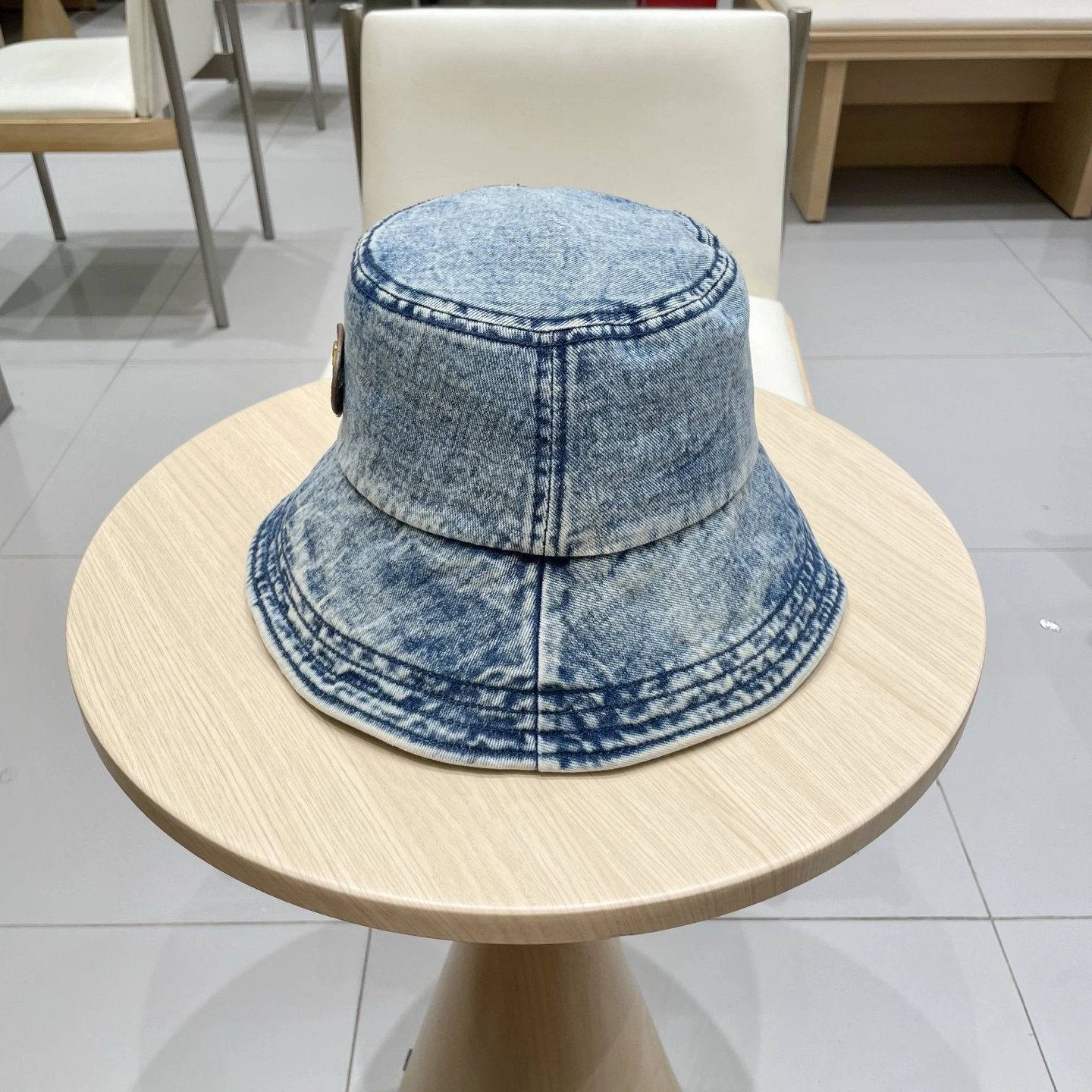 TravelReady G*ucci Hats Top XX250411- 17361