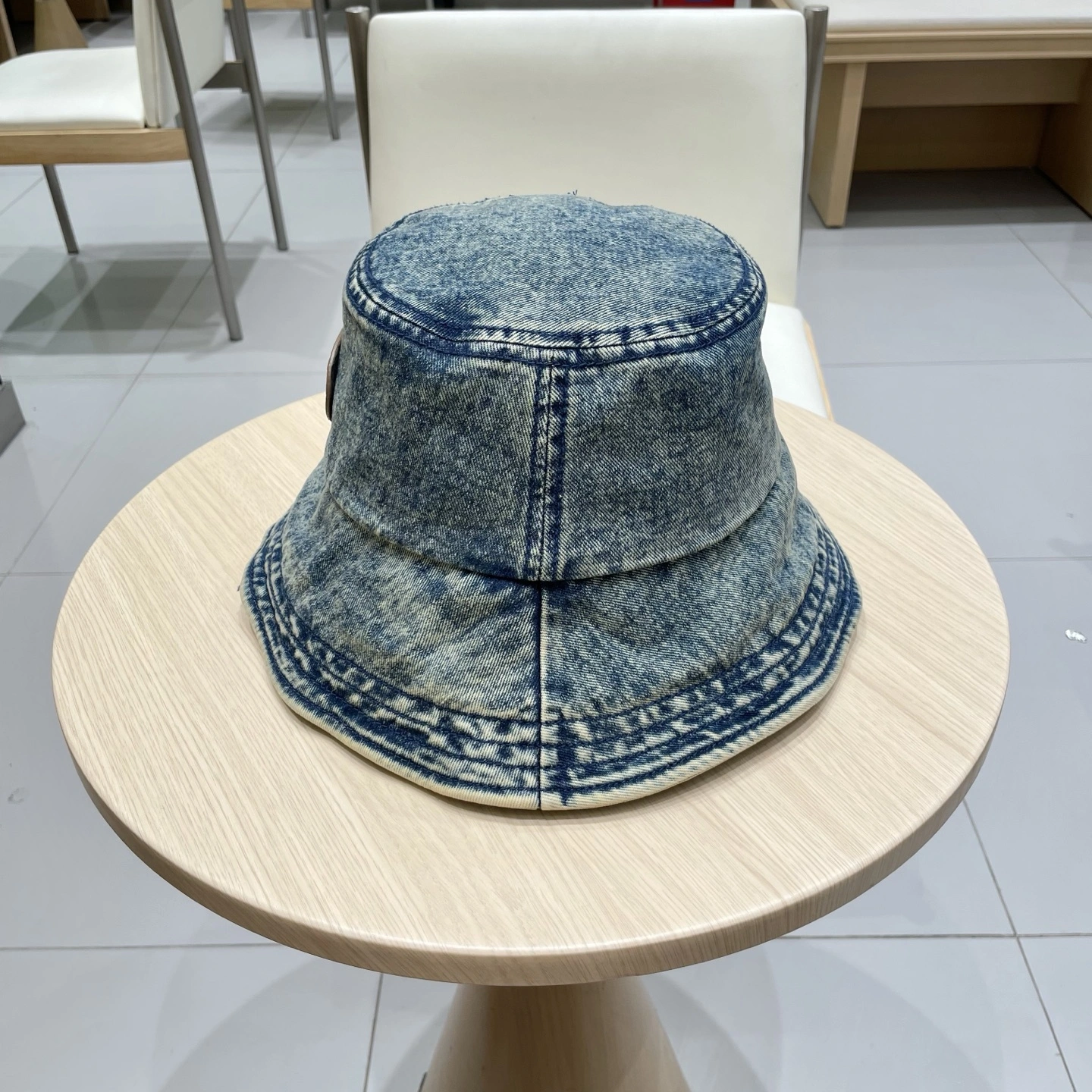 TravelReady G*ucci Hats Top XX250411- 17361