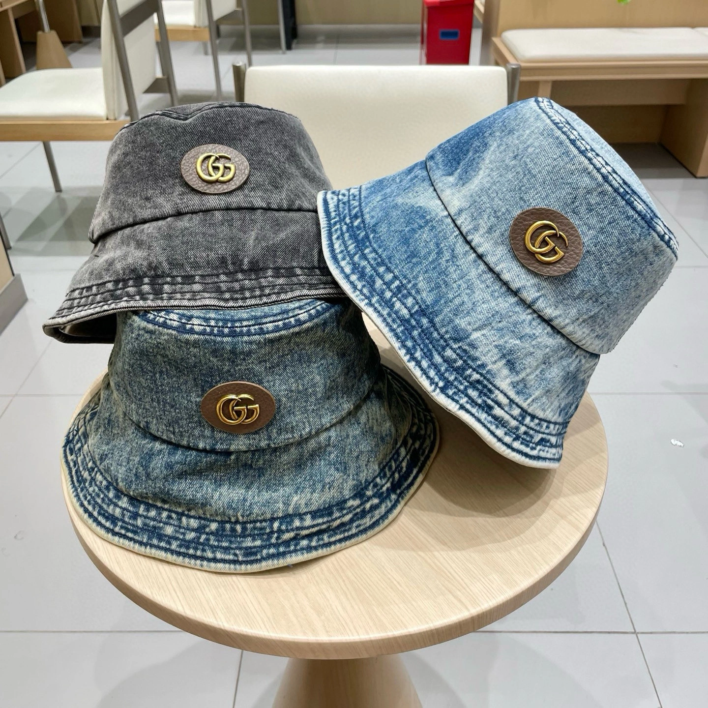 TravelReady G*ucci Hats Top XX250411- 17361