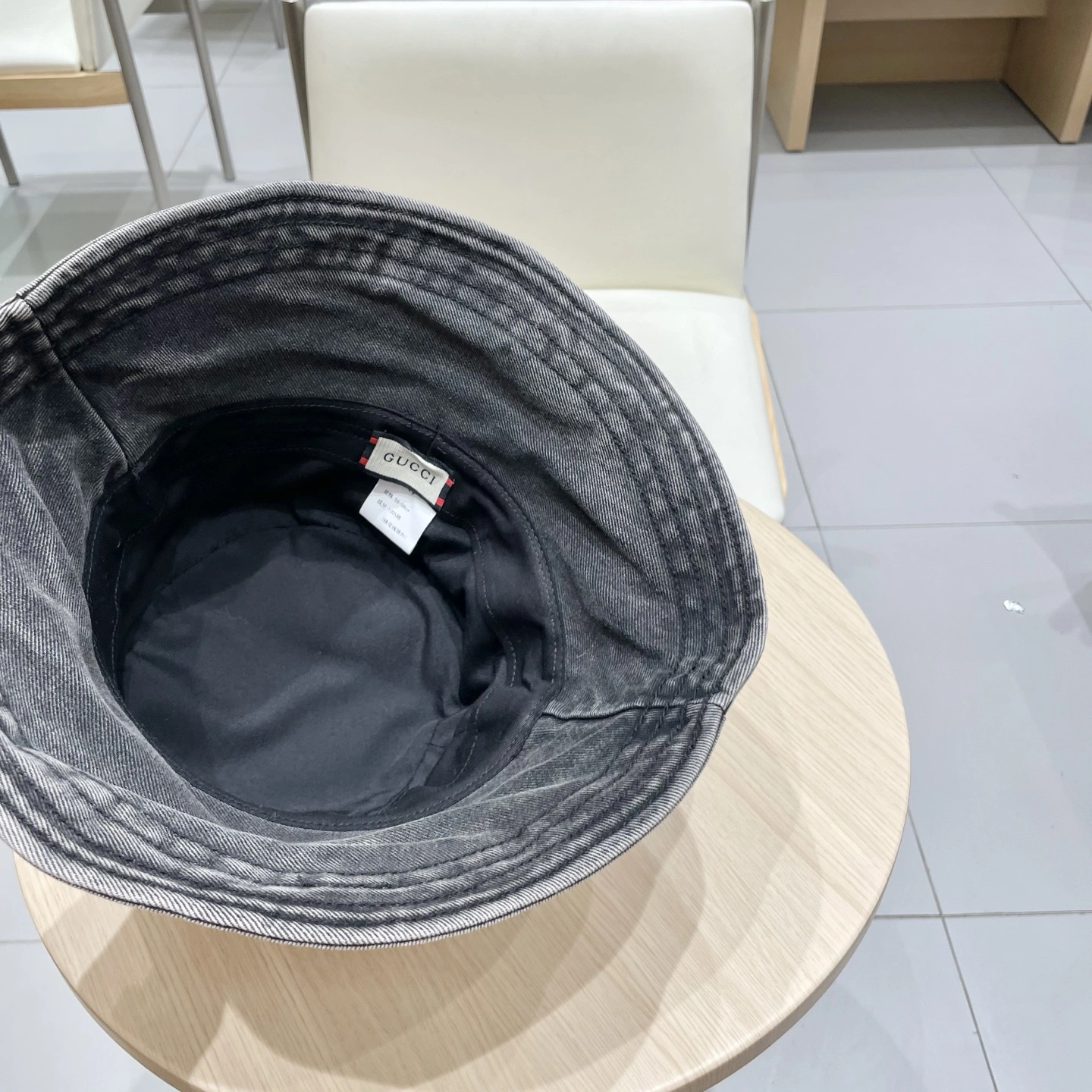 TravelReady G*ucci Hats Top XX250411- 17361