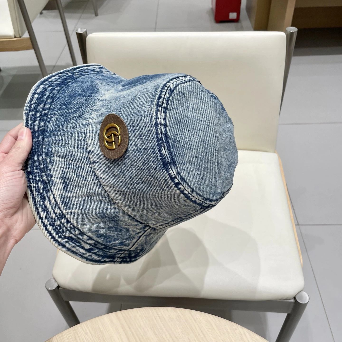 TravelReady G*ucci Hats Top XX250411- 17361