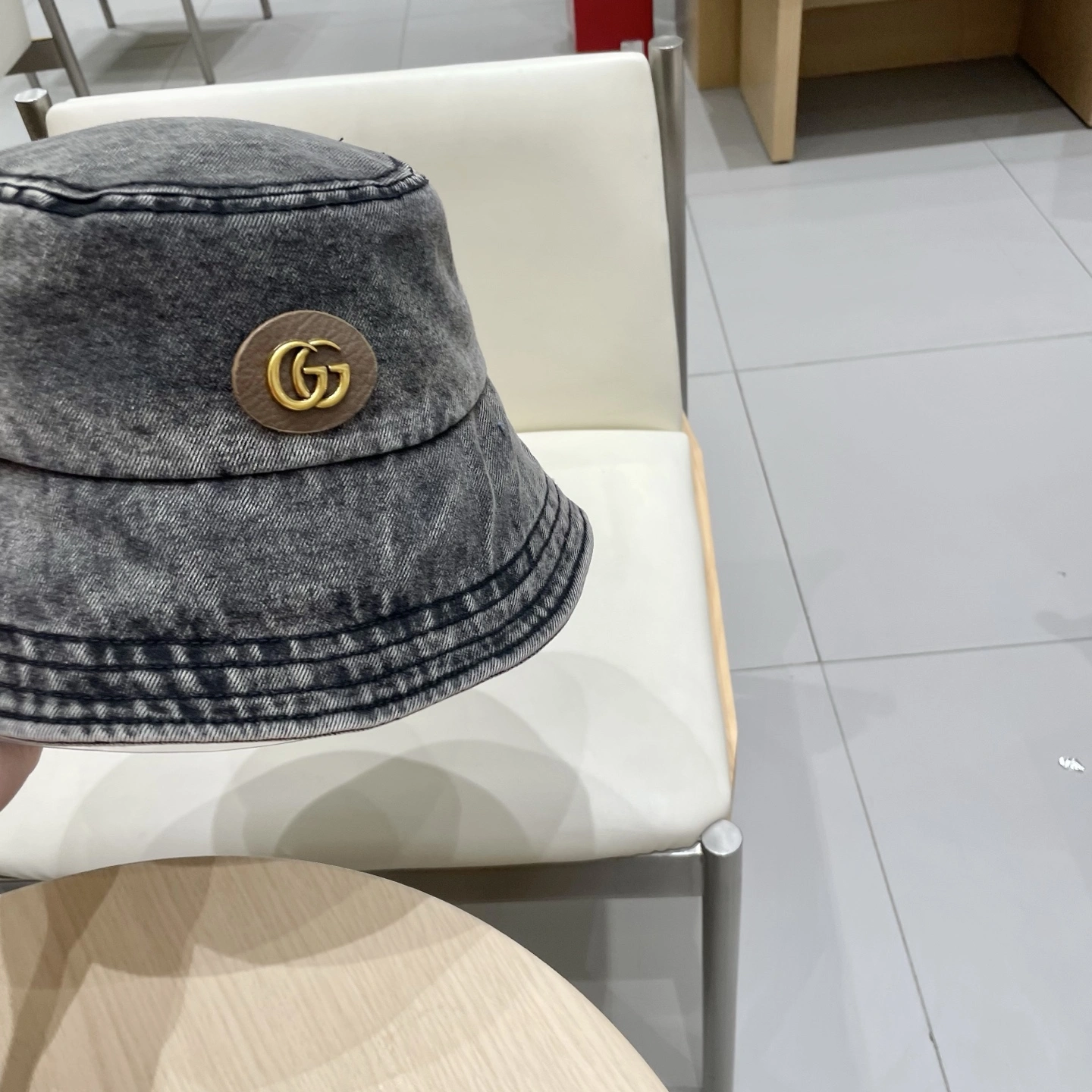 TravelReady G*ucci Hats Top XX250411- 17361