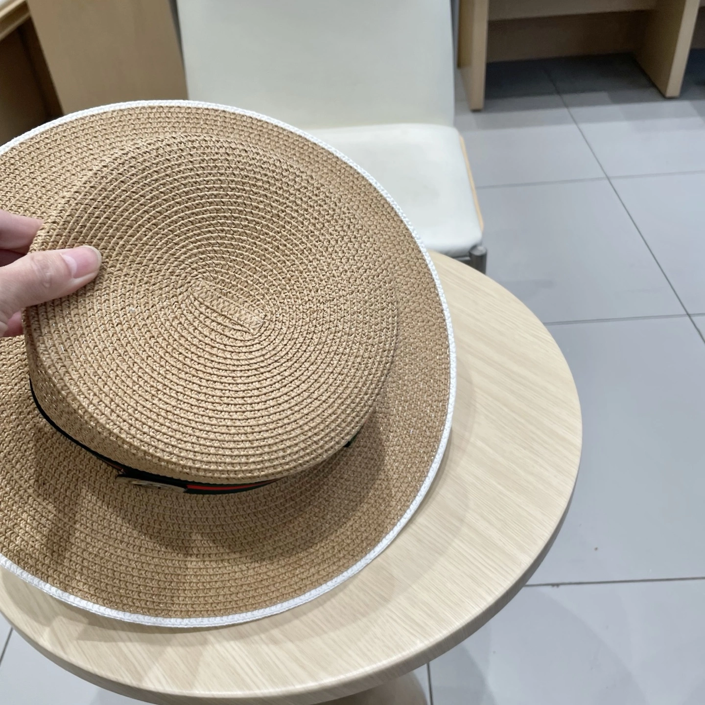 GoAnywhere G*ucci Hats Top XX250413- 17291