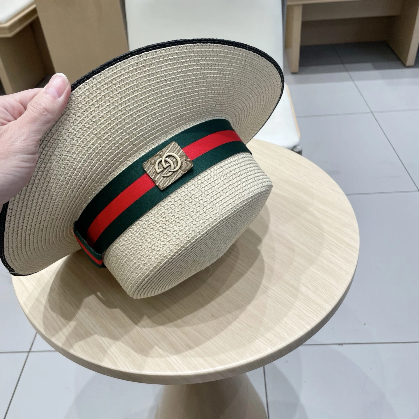 GoAnywhere G*ucci Hats Top XX250413- 17291