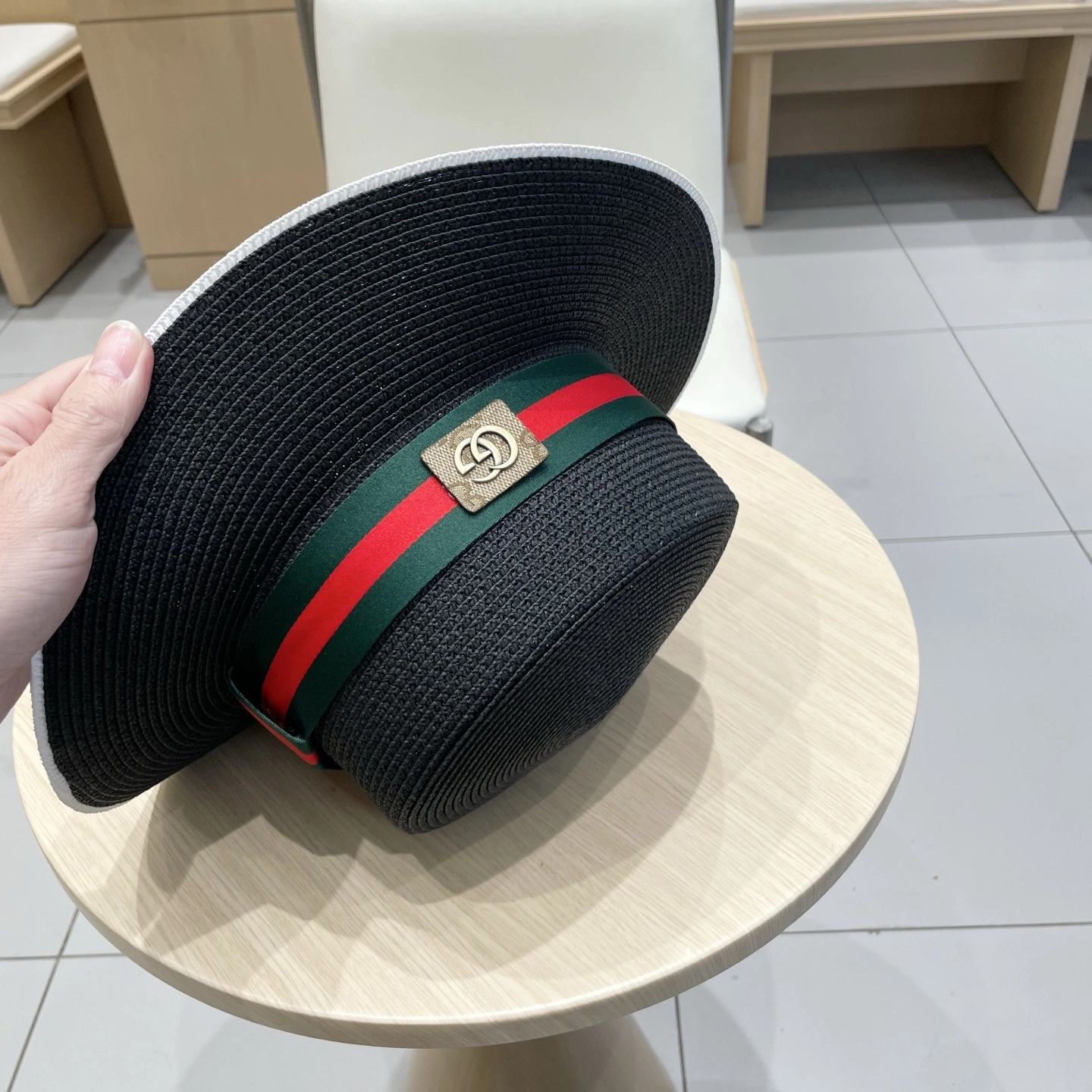 GoAnywhere G*ucci Hats Top XX250413- 17291