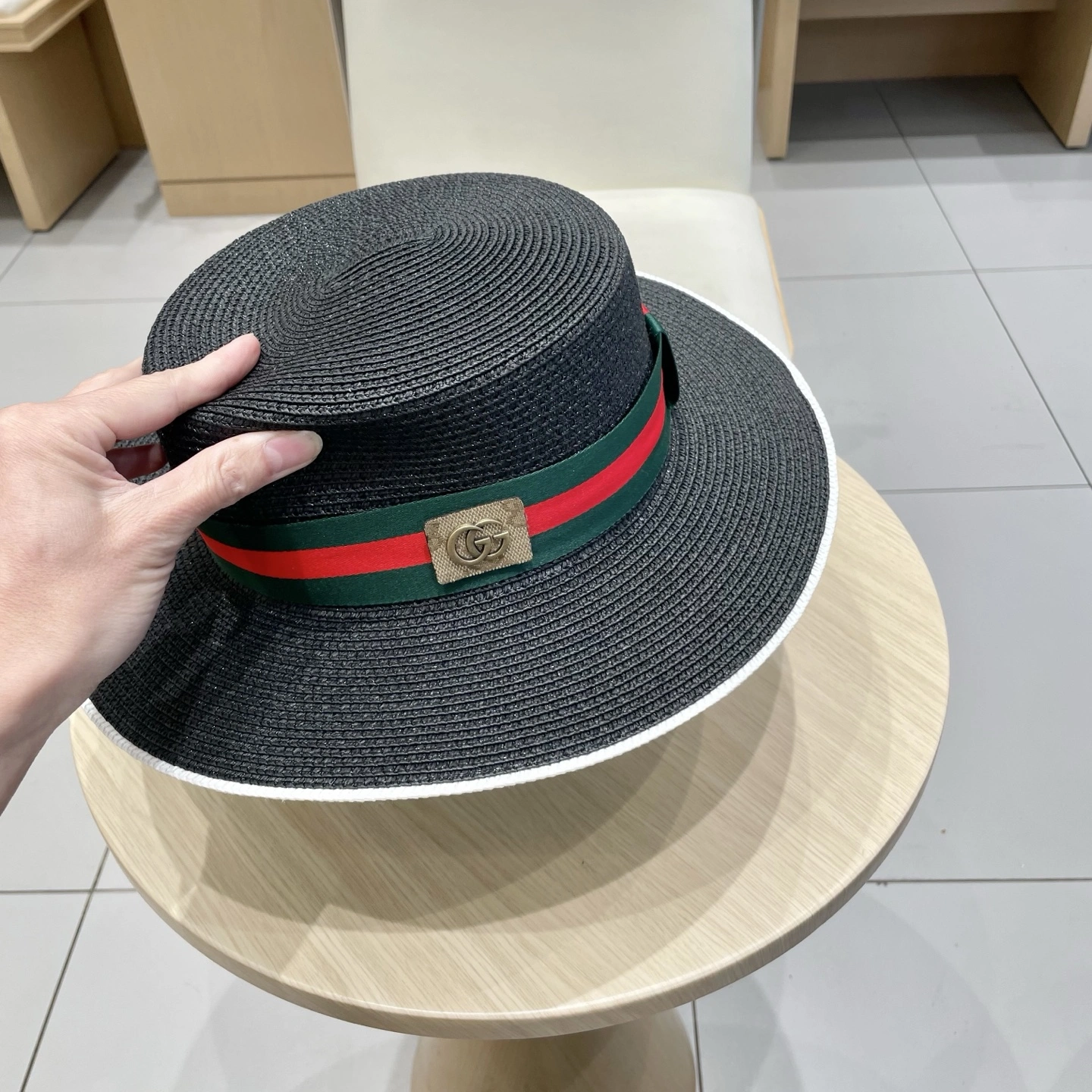 GoAnywhere G*ucci Hats Top XX250413- 17291