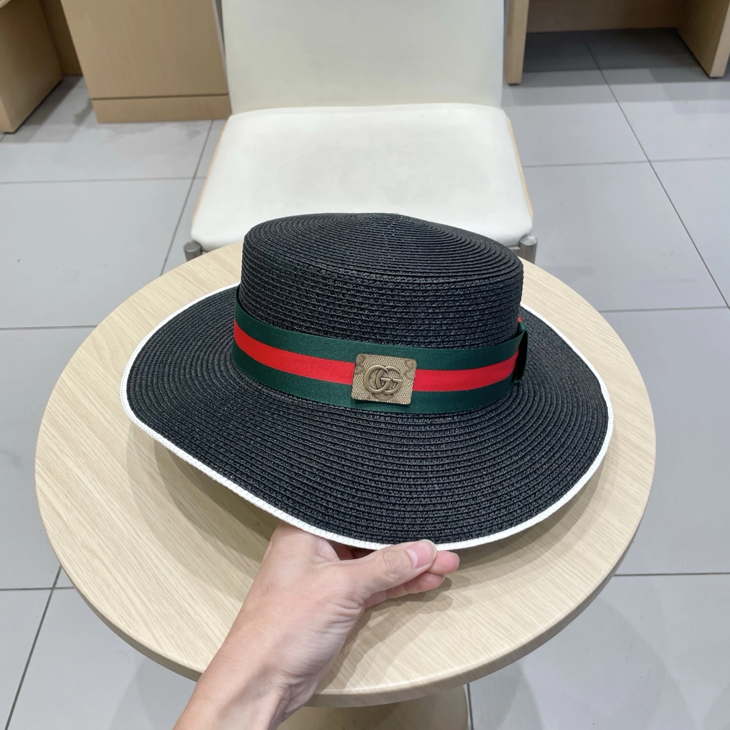 GoAnywhere G*ucci Hats Top XX250413- 17291