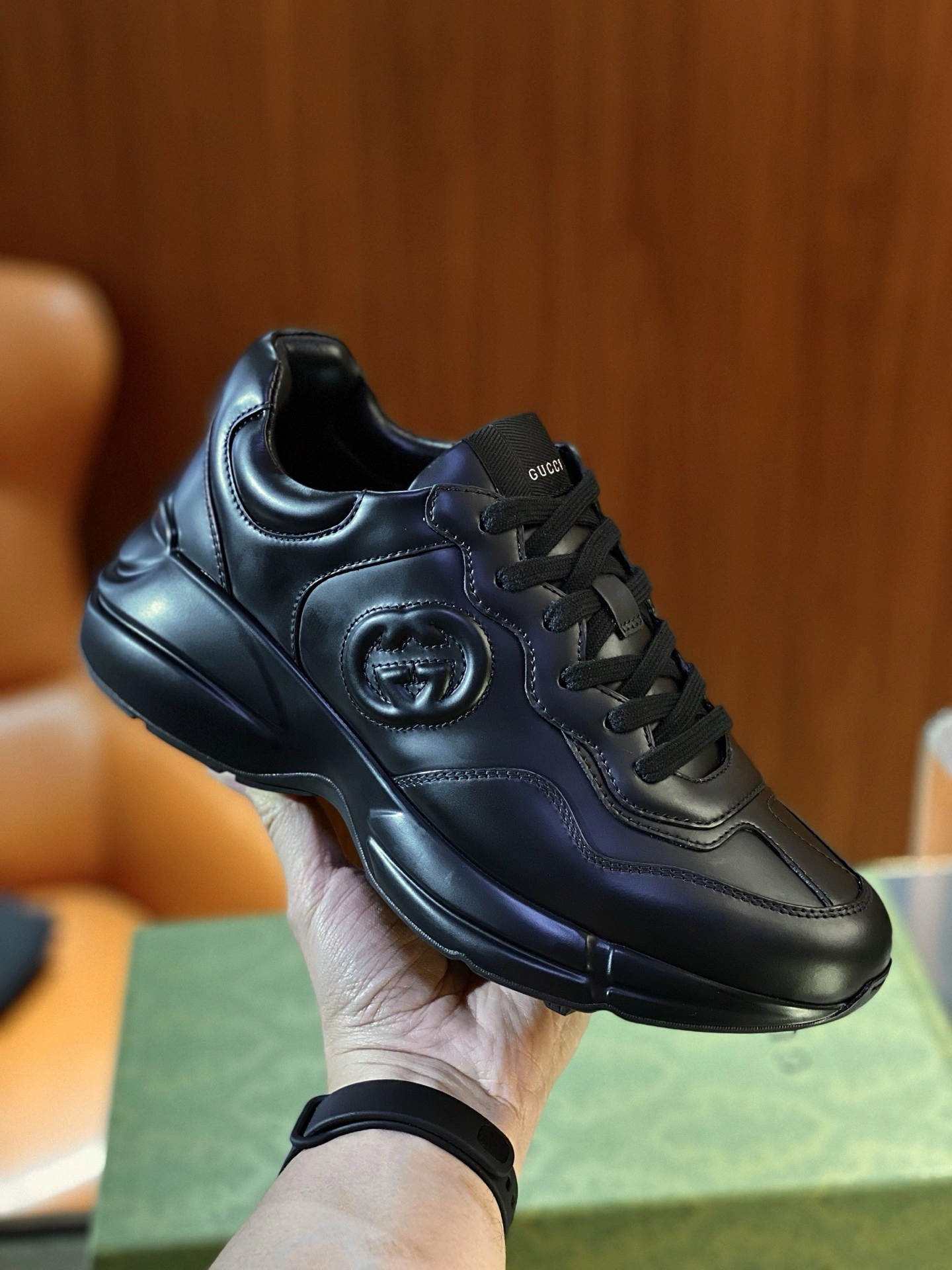 G*ucci Top Sneaker Low RR 20250417- Bold 3378
